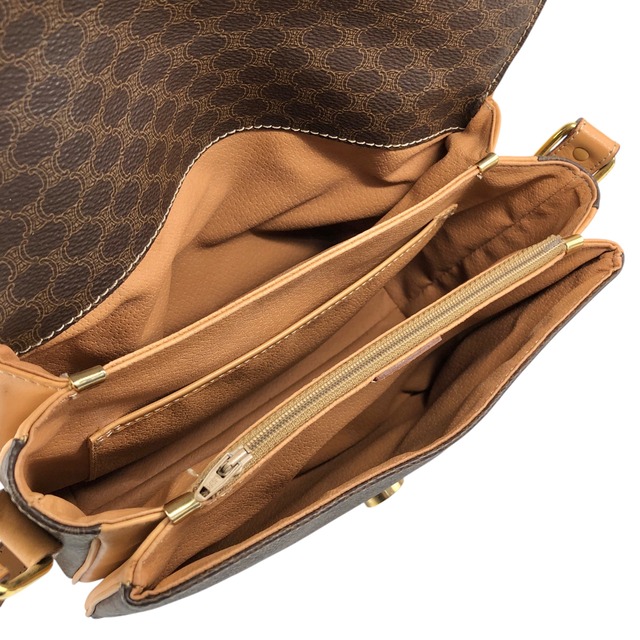 CELINE セリーヌ マカダム ショルダーバッグ ブラウン ロゴ フロントバックル PVCレザー vintage ヴィンテージ オールド mii7cn