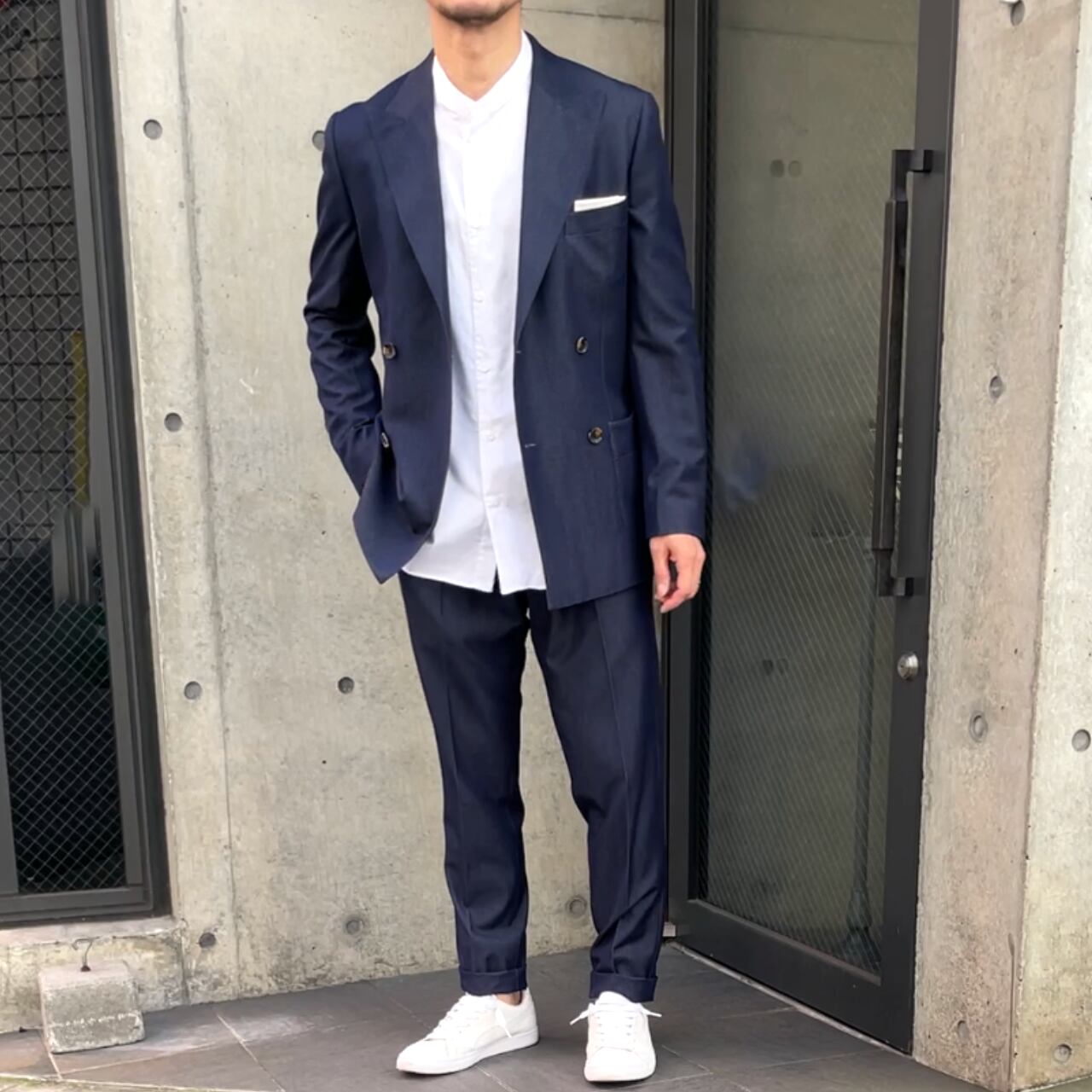 熱販売 エディフィス セットアップスーツ ストレッチ素材 ネイビーL