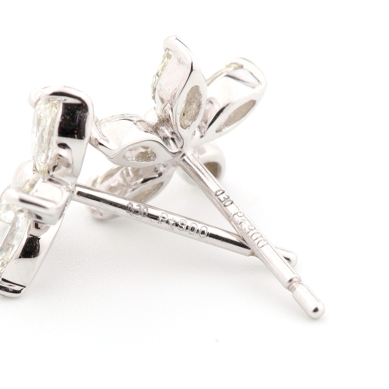 マーキスカット ダイヤモンド ピアス Pt900 / 0.600ct