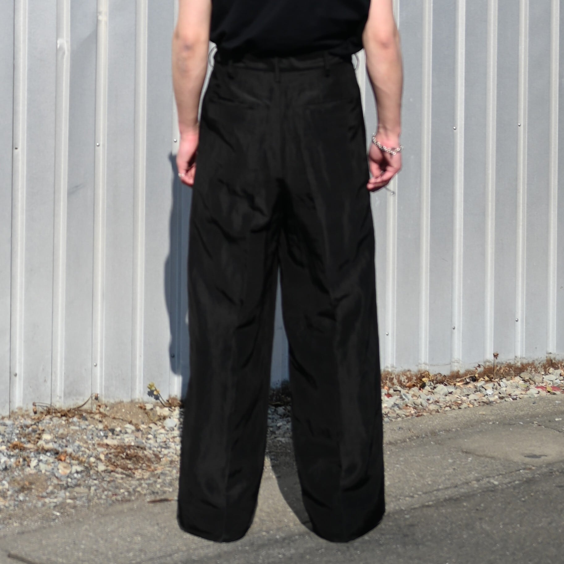 Nonnotte / Draw Cord Wide Straight Trousers | GANKO