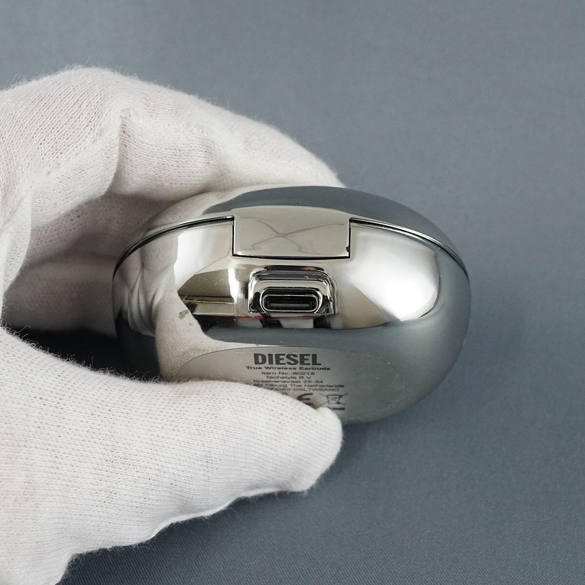 DIESEL True Wireless Earbuds Glossy 完全ワイヤレスイヤホン USED美