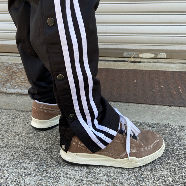 90s アディダス　トラックパンツ　サイドスナップボタン　ジャージ　黒　M