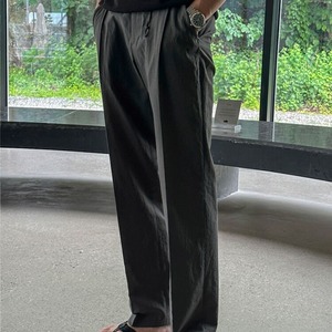 ストレートカジュアルグレーパンツ　MT0080434