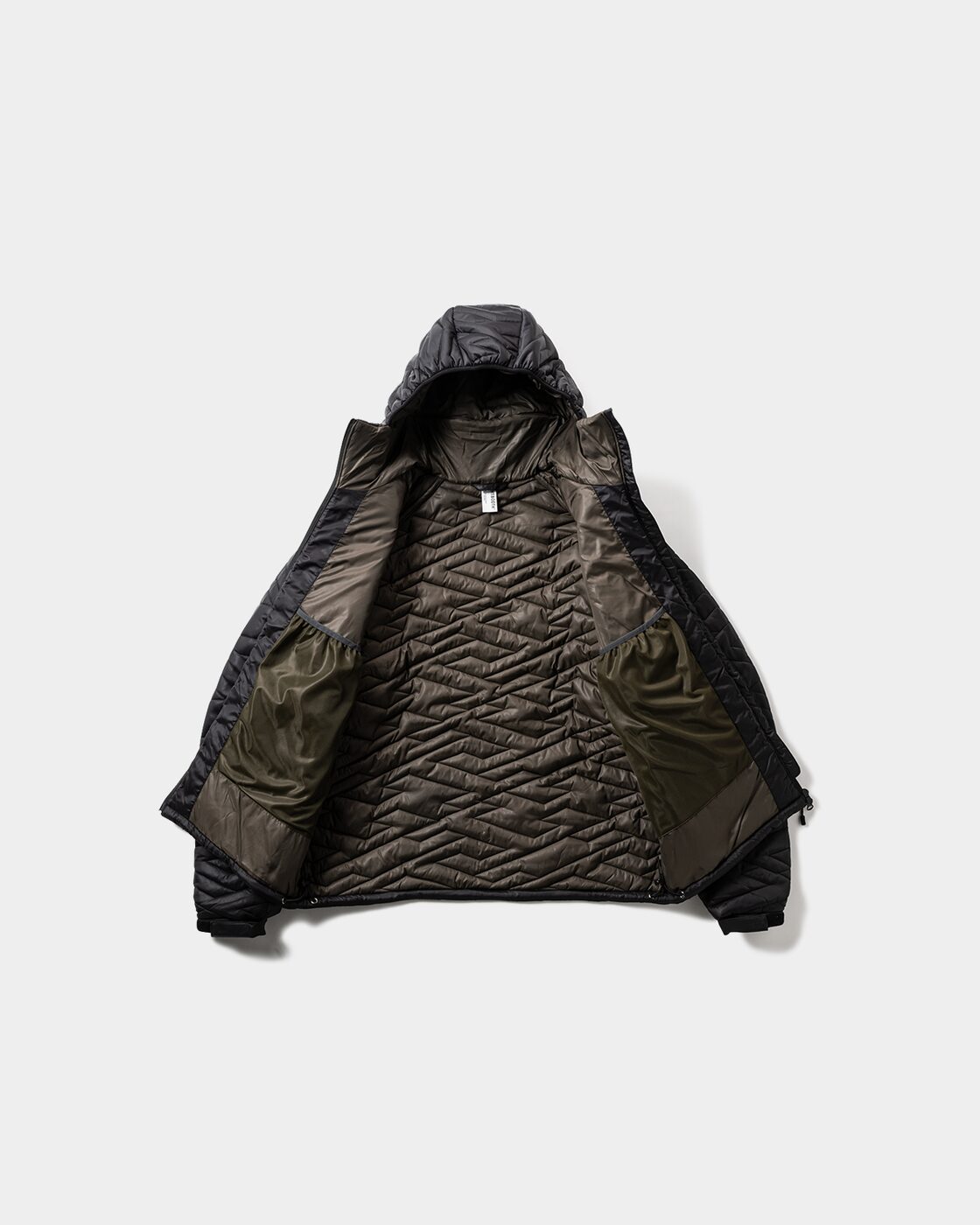 TIGHTBOOTH / T QUILT PUFFY JKT / BLACK | PAY ID