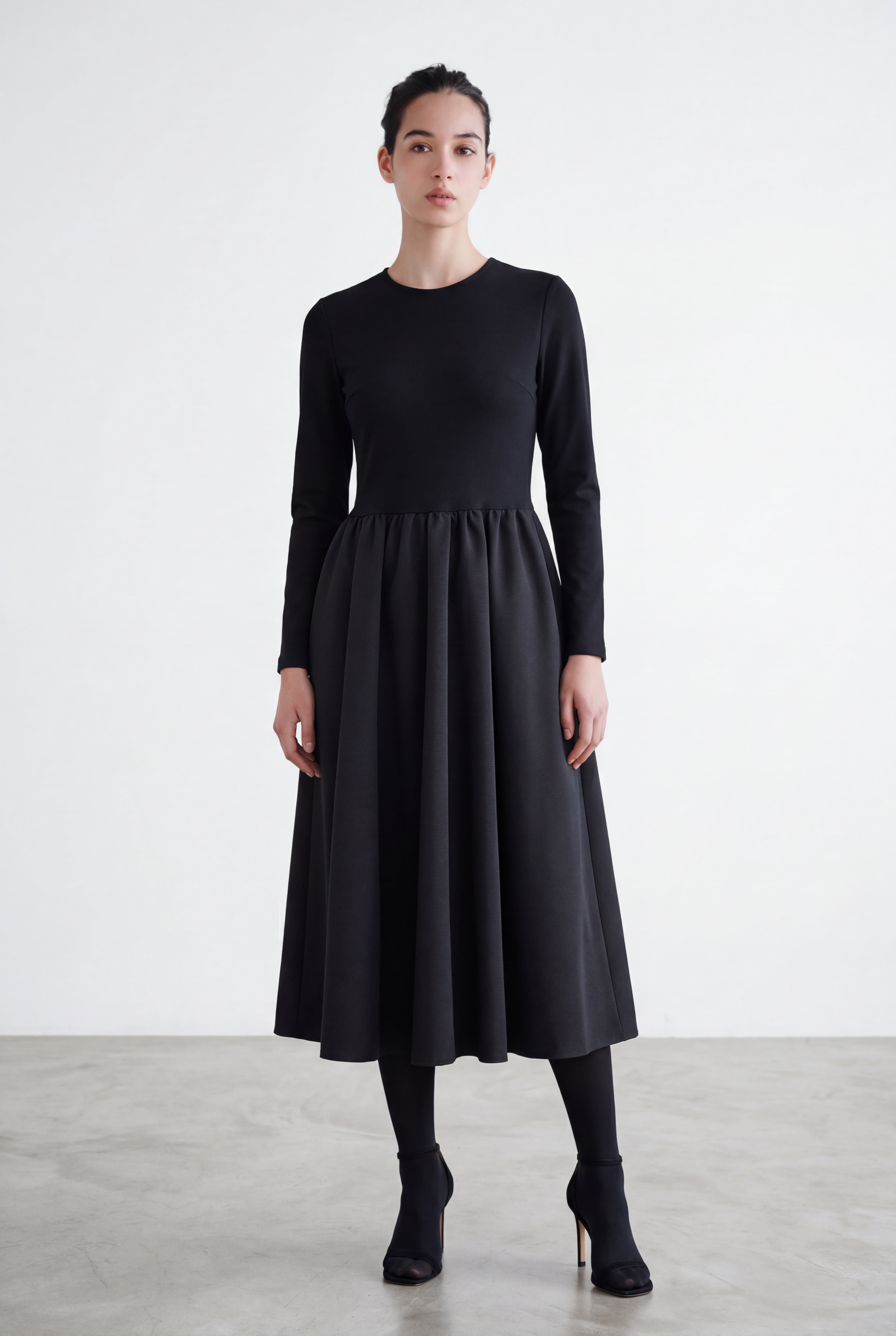 未使用　 アミカキッズ バレリーナTドレス　ブラック BALLERINA T-DRESS ROYALNAVY | AMICA・kids