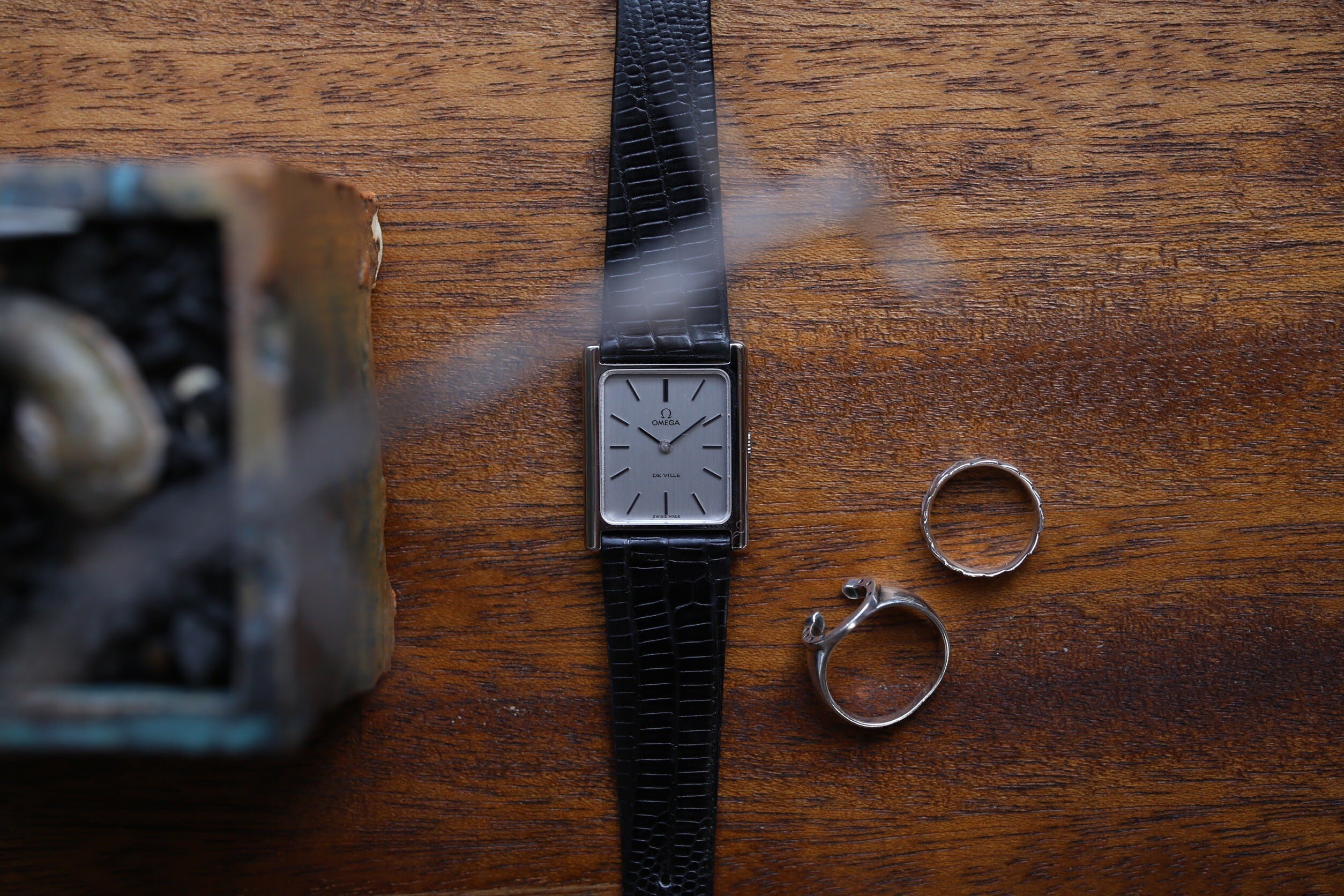 OMEGA】1974年製 デヴィル H型レクタンギュラー バーインデックス 格納