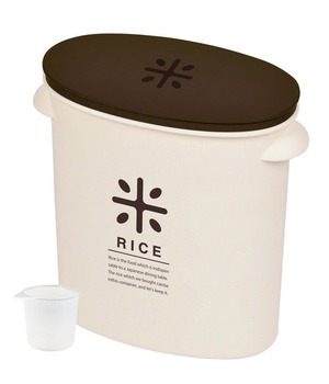 【努力特価】パール金属 日本製 米びつ 5kg ブラウン 計量カップ付 お米 袋のまま ストック RICE HB-2168
