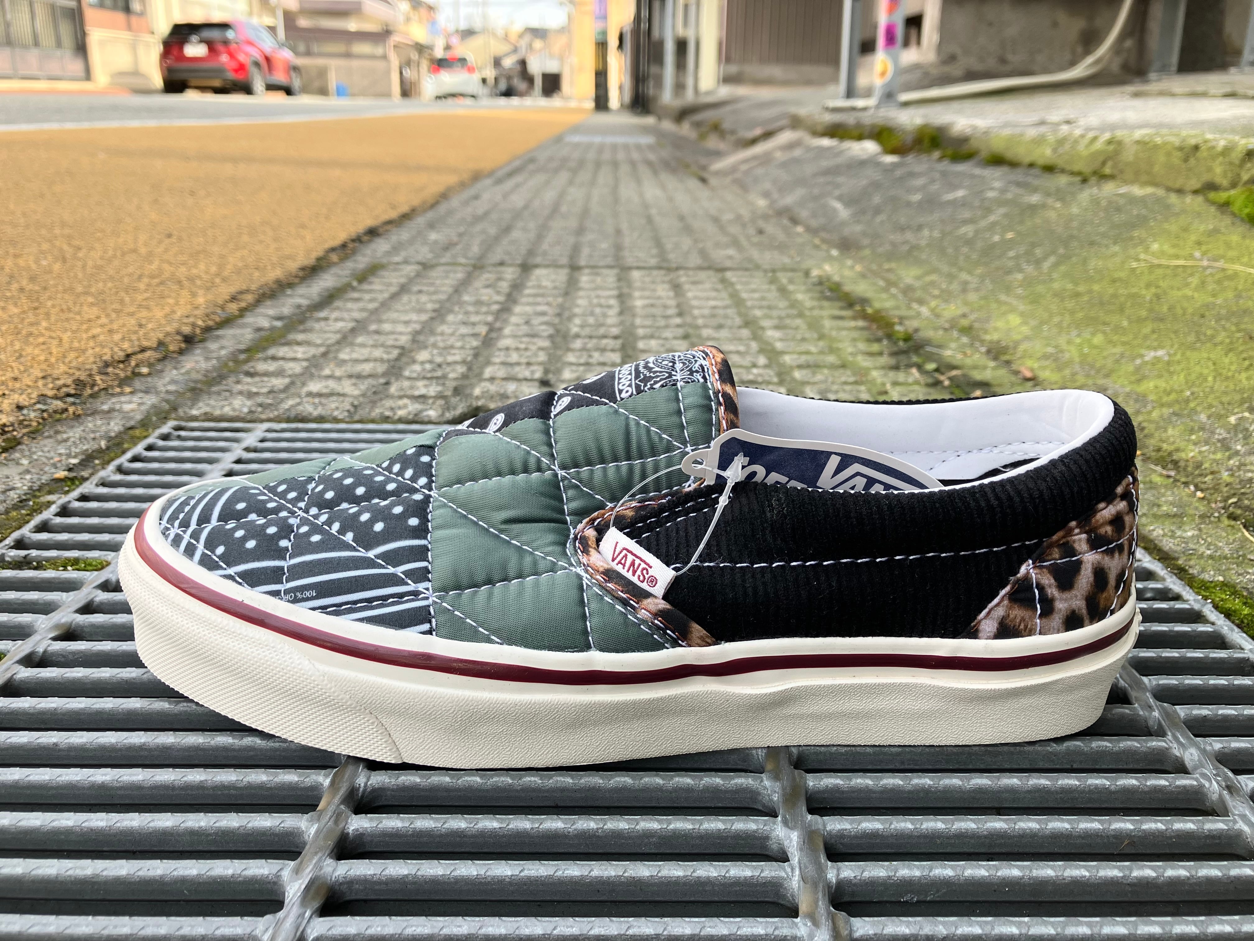 US9カラーバンズ VANS CLASSIC SLIP-ON 9 27,0cm