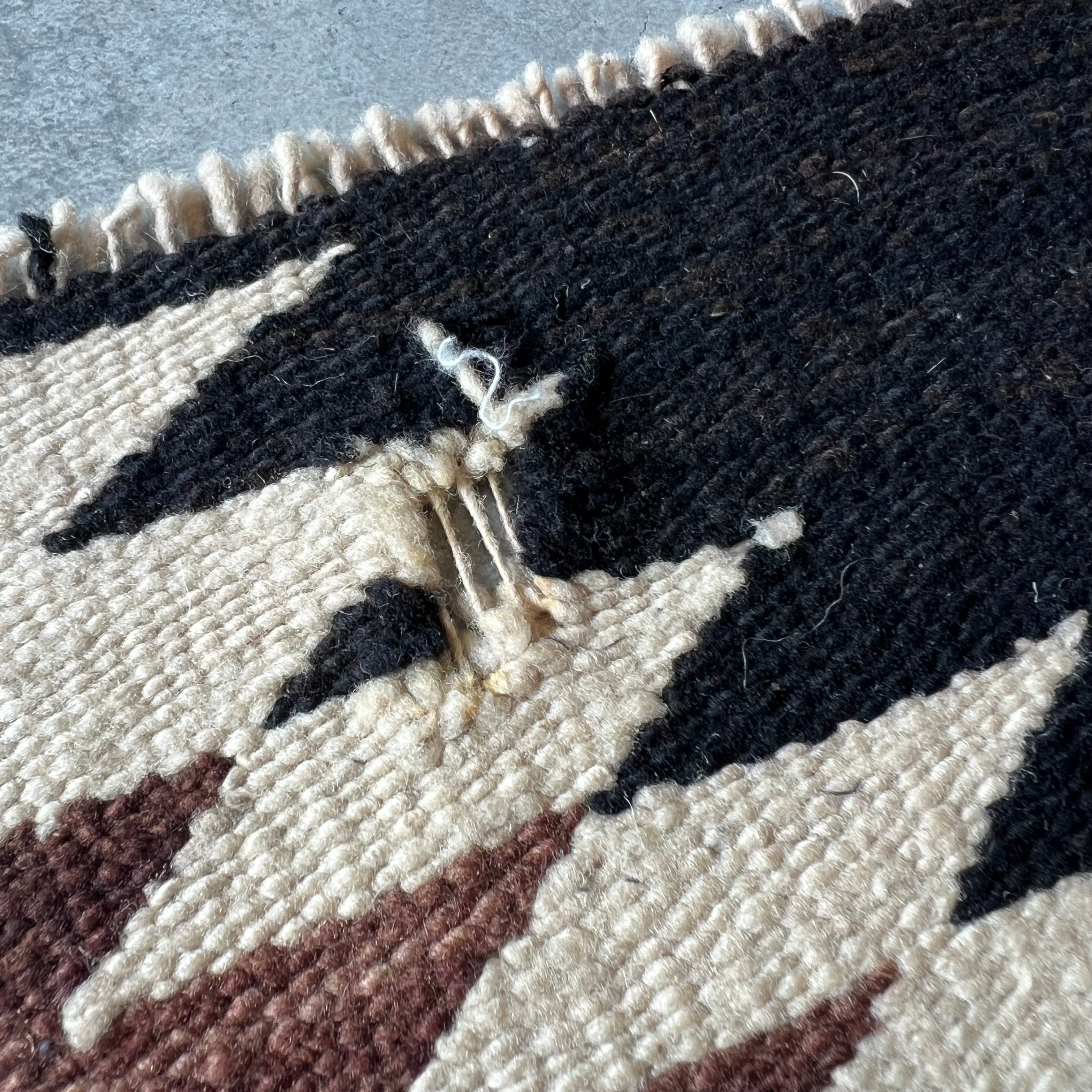 1950s-60s NAVAJO RUG | BUFF STOCK YARD
