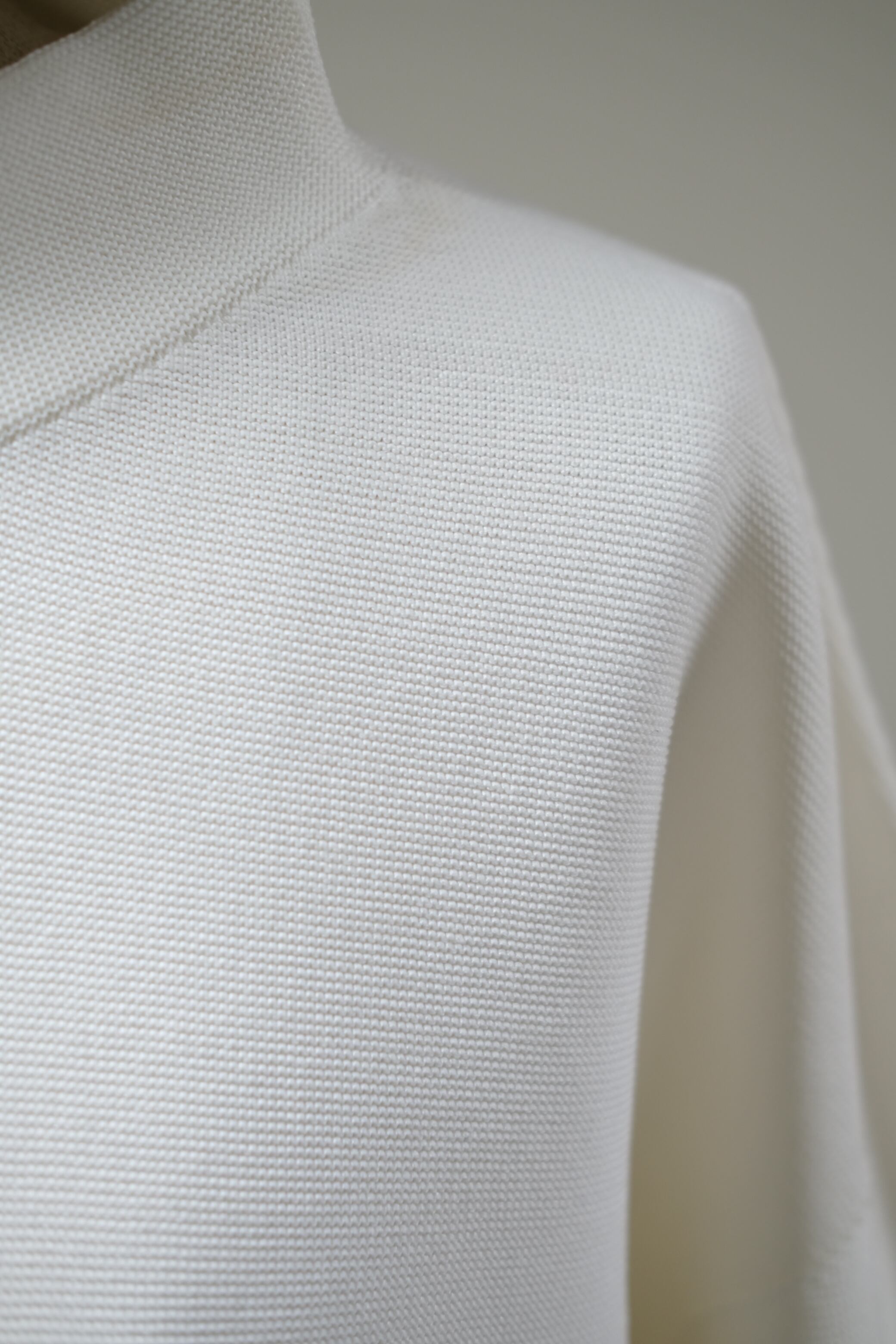 CFCL】GARTER MOCK NECK TEE 4 - white | loop