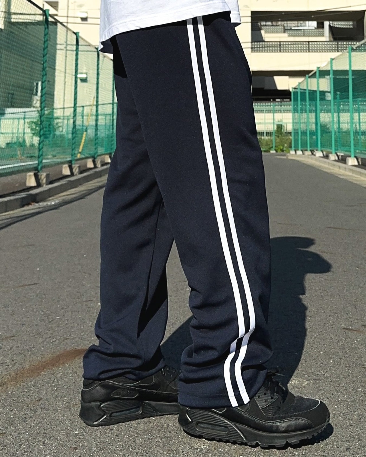 BASIC ONE POINT TRACK PANTS - NAVY / WHITE