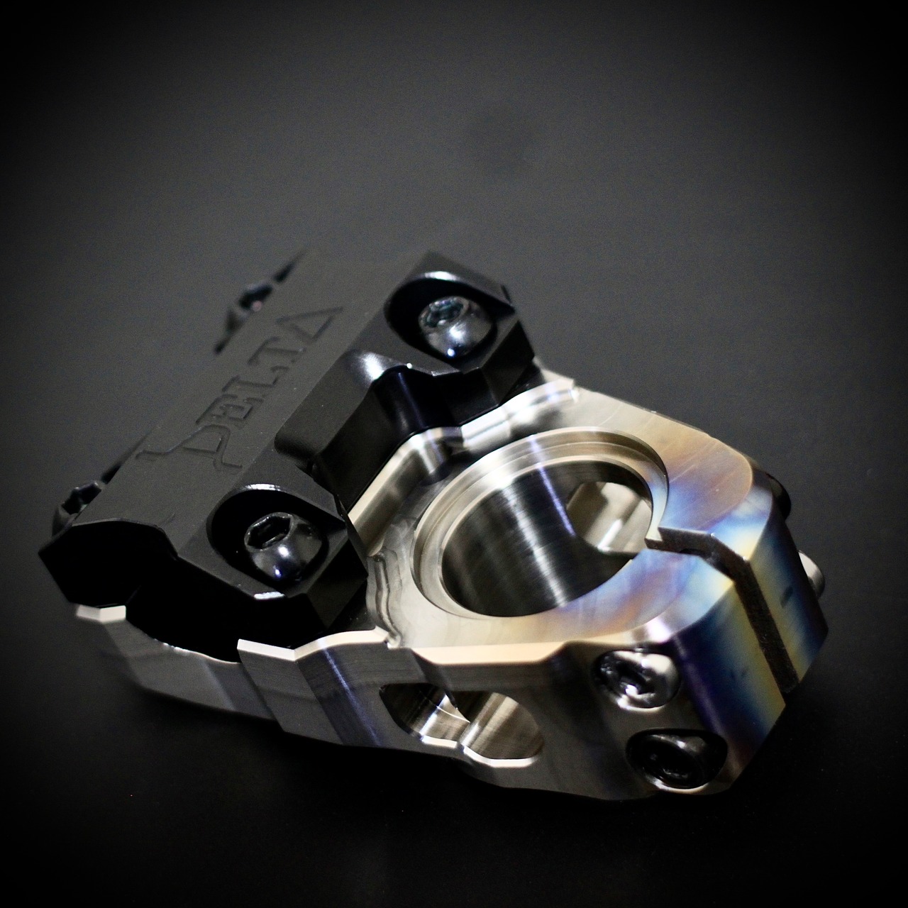 DELTΔ BMX PROTOTYPE TITANIUM TOP LOAD 40MM STEM