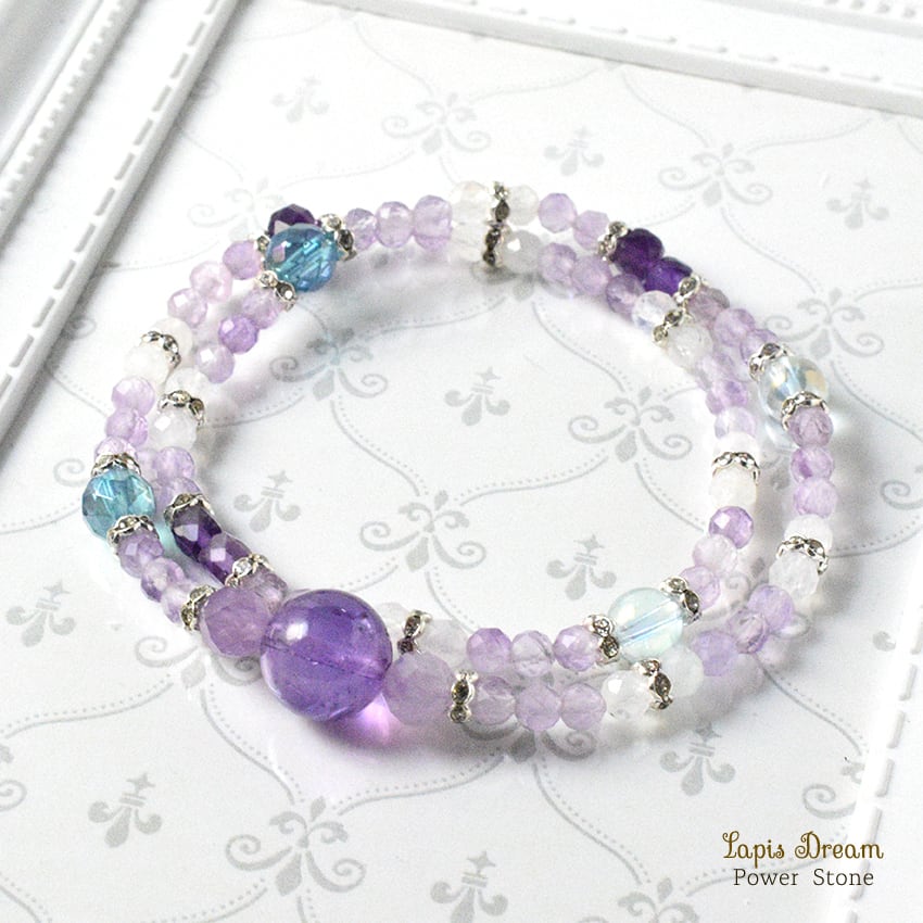 心を落ち着け幸せを呼ぶお守り | アメジスト、アクアオーラのパワーストーン ブレスレット
