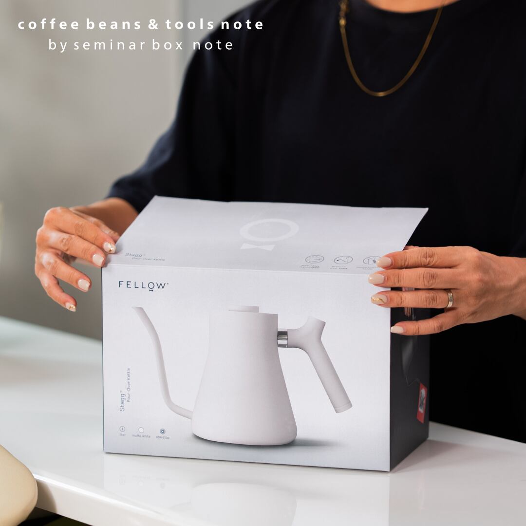 Fellow 直火式 Stagg Pour-Over Kettle（スタッグ プアオーバー ケトル