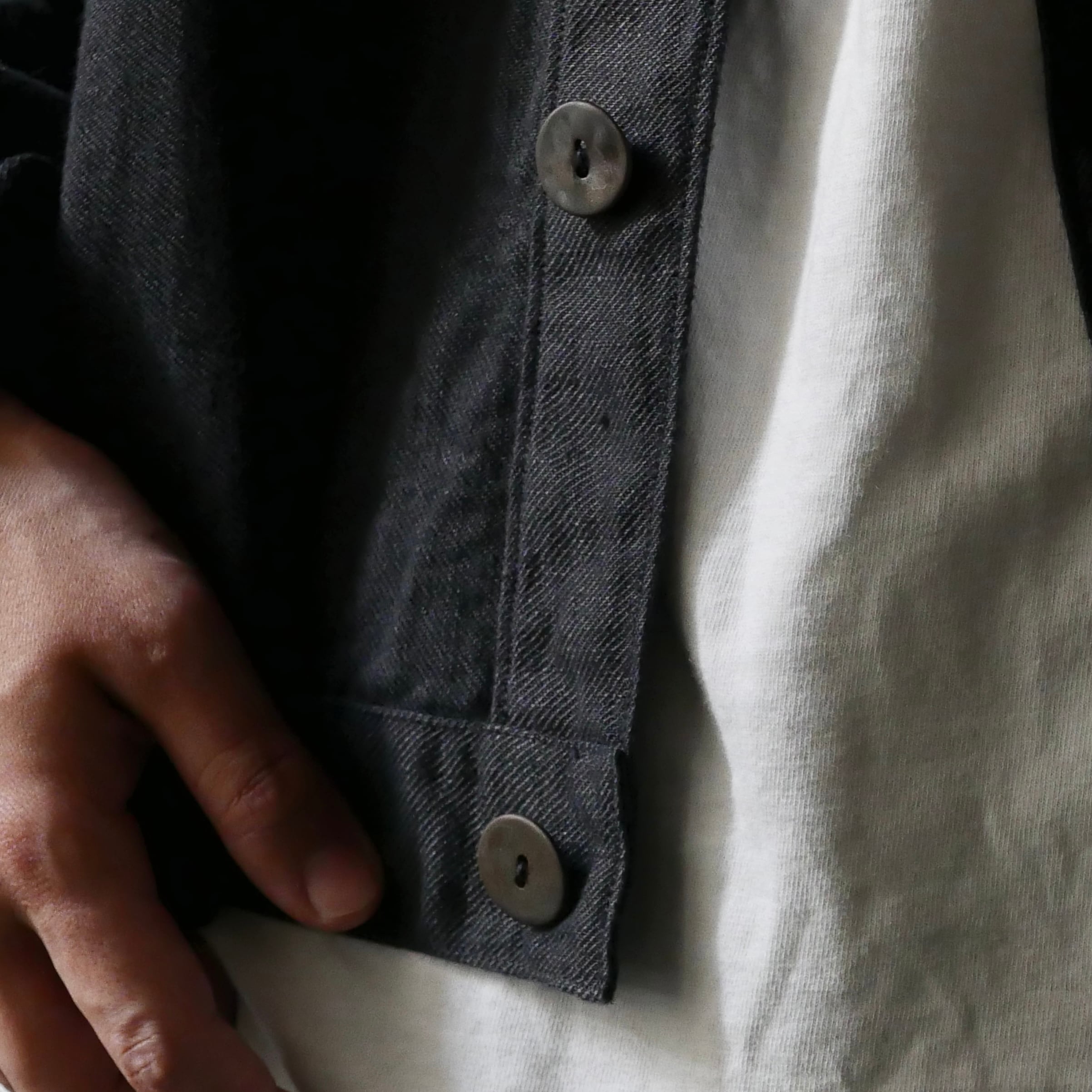 MITTAN ( ミタン / ミッタン ) "JK-89"綾織大麻平面ブルゾン”  墨黒 (チャコール)  Hemp ( ヘンプ ) / 大阪