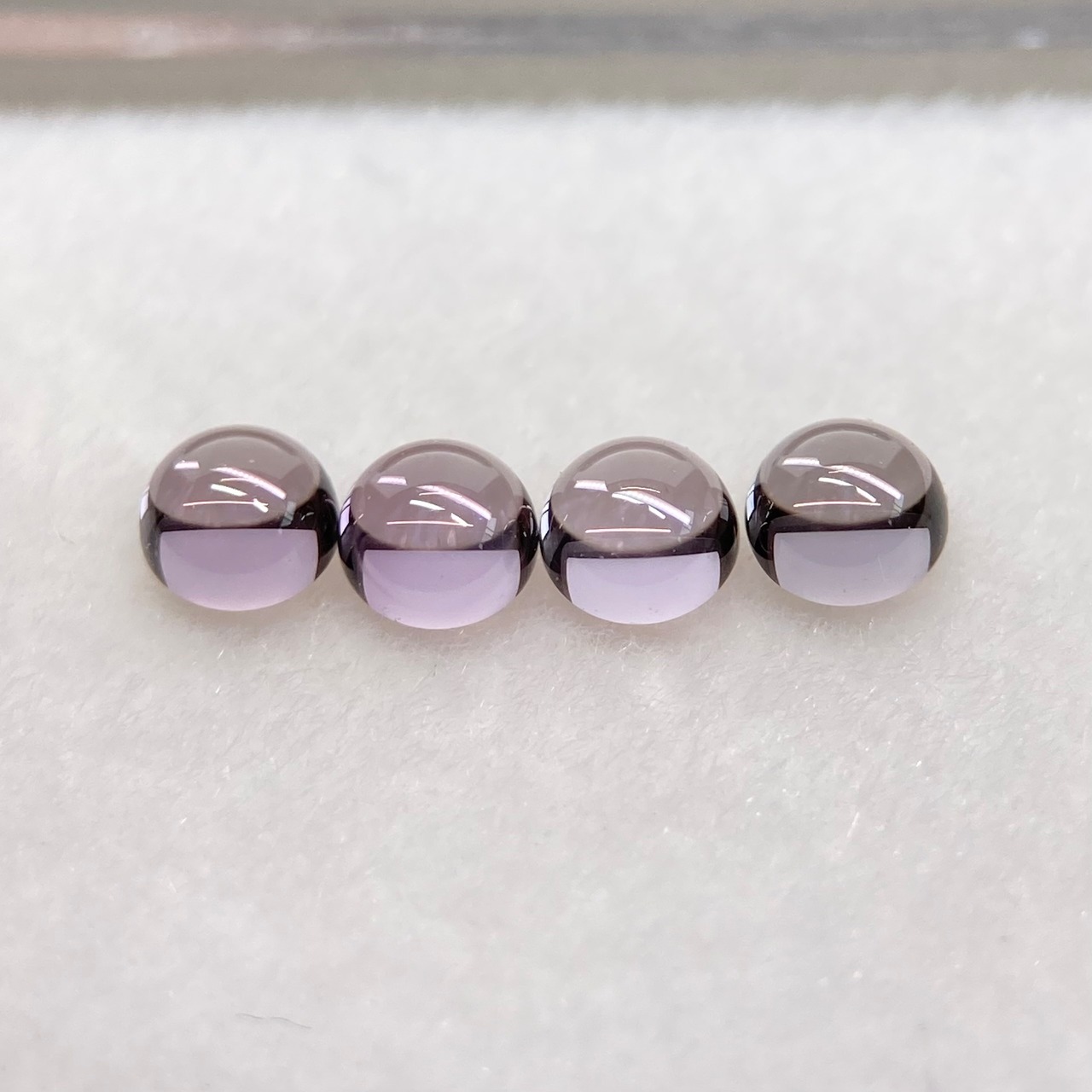 灰藤のスピネル 4石セット r-0654