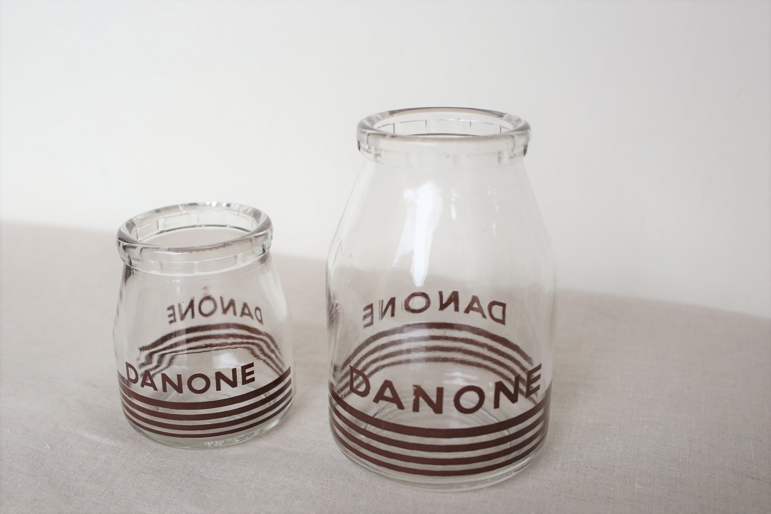 フランス アンティーク Danone ダノン ヨーグルトポット フランス アンティーク 『DANONE』 ガラスビン ヨーグルトポット(小) N