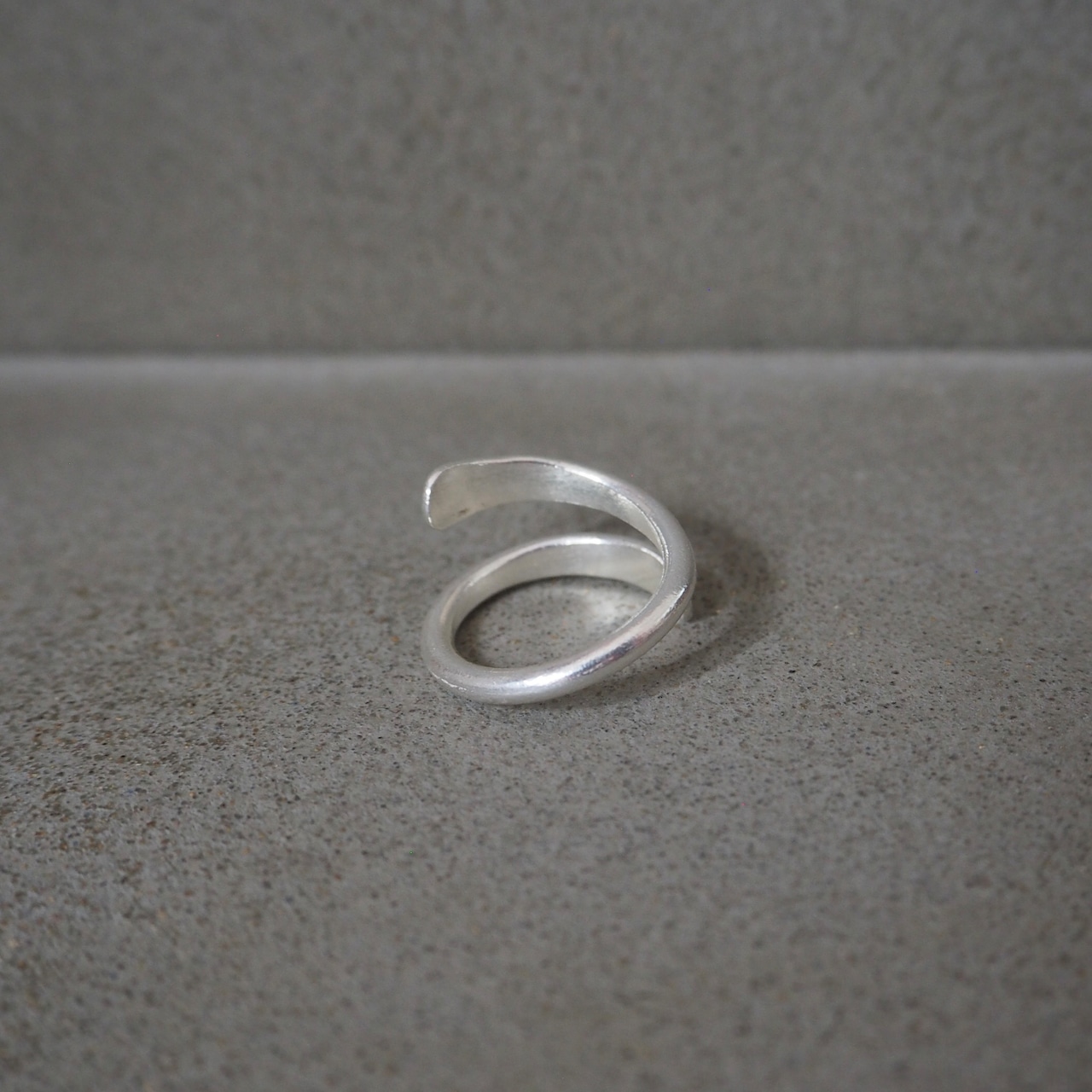 Karen silver , ring