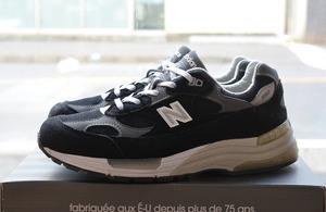 new balance M992EB