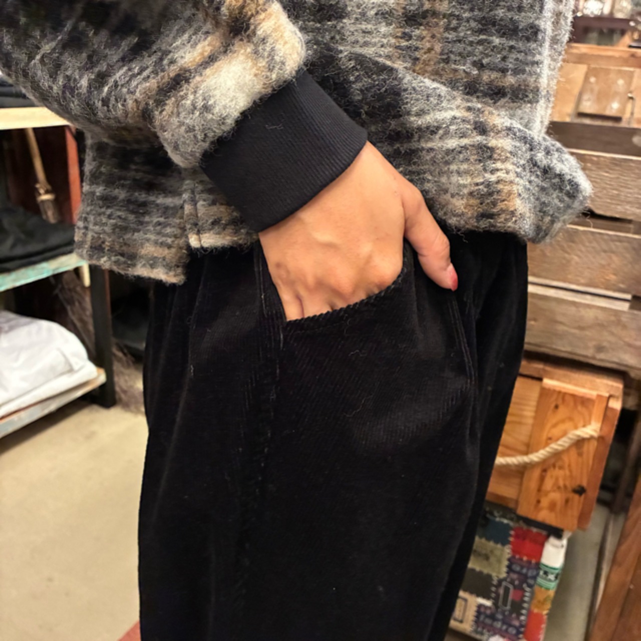TOPANGA Lady's Tapered Corduroy Easy Pants　テーパードコーデュロイイージーパンツ　ブラック　