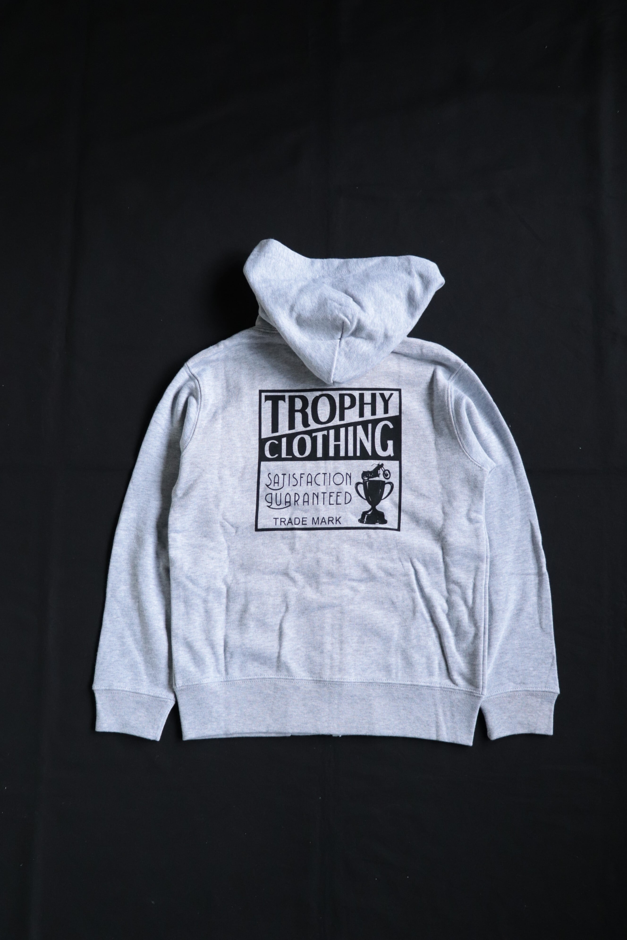 TROPHY CLOTHING/トロフィークロージング “HOLIDAY” BOX LOGO ZIP