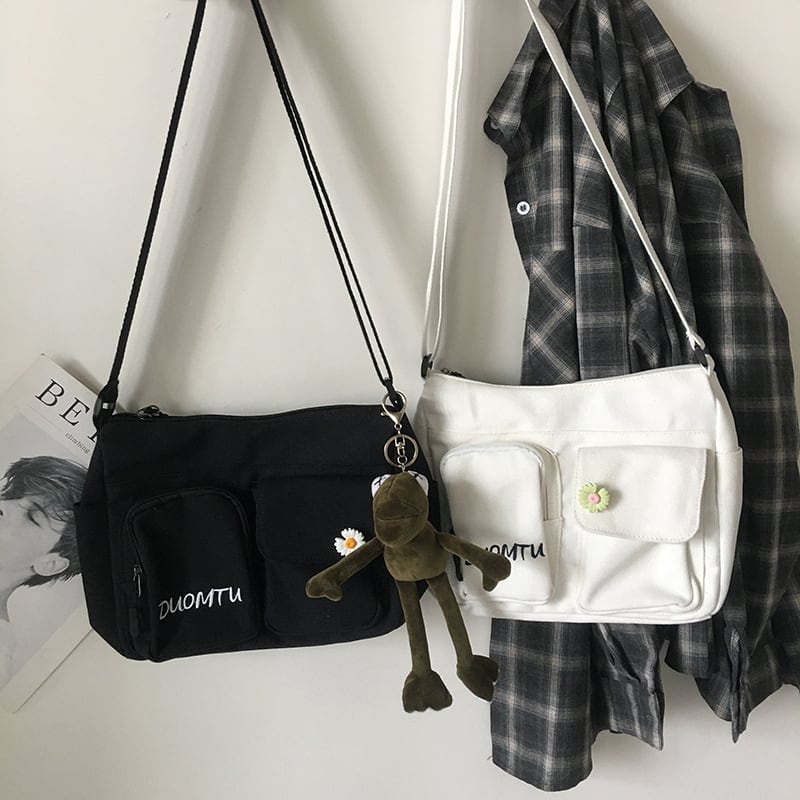 ≡韓国 サマーレッドショルダーバッグ かわいい 夏物 クロスボディ