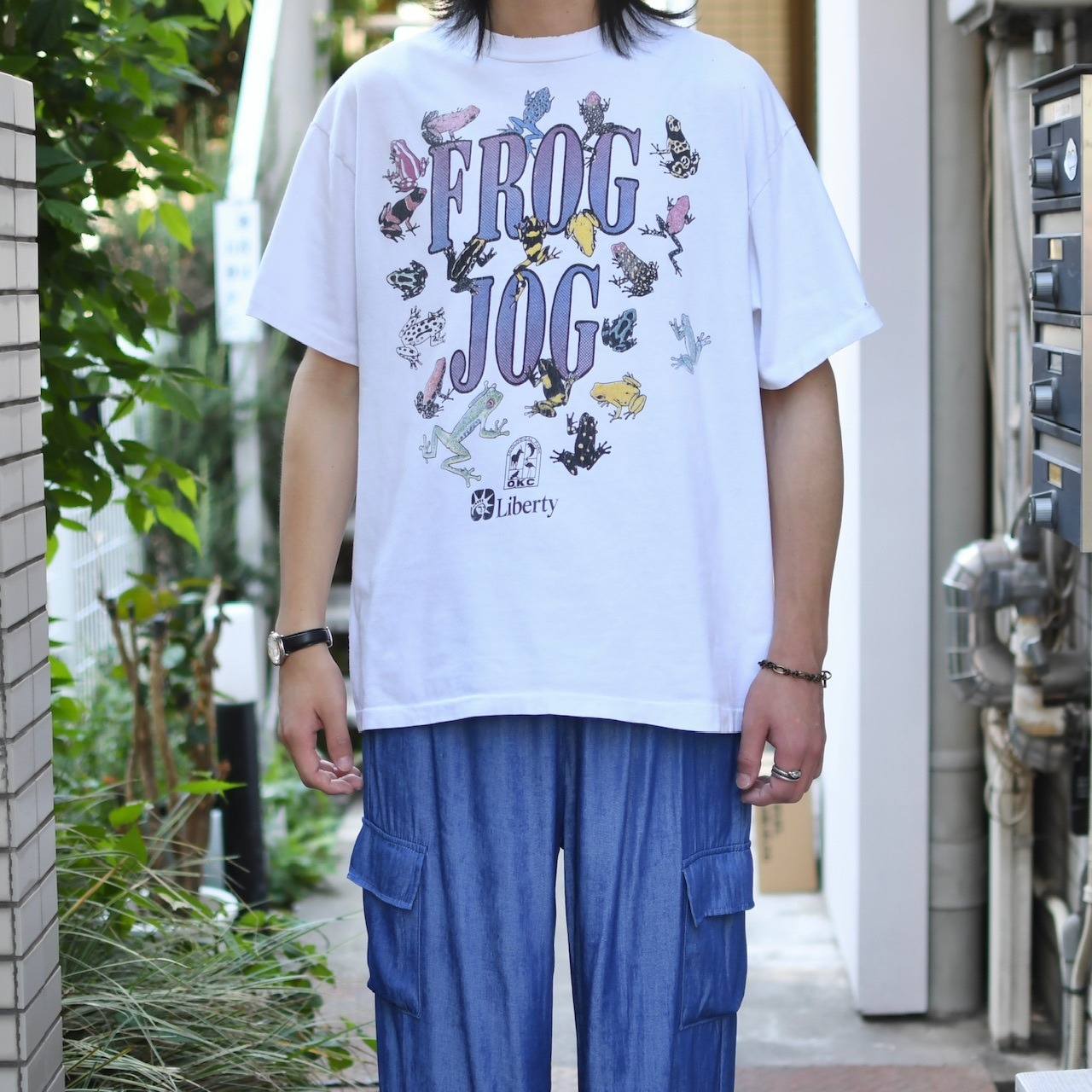 94's various frogs print tee