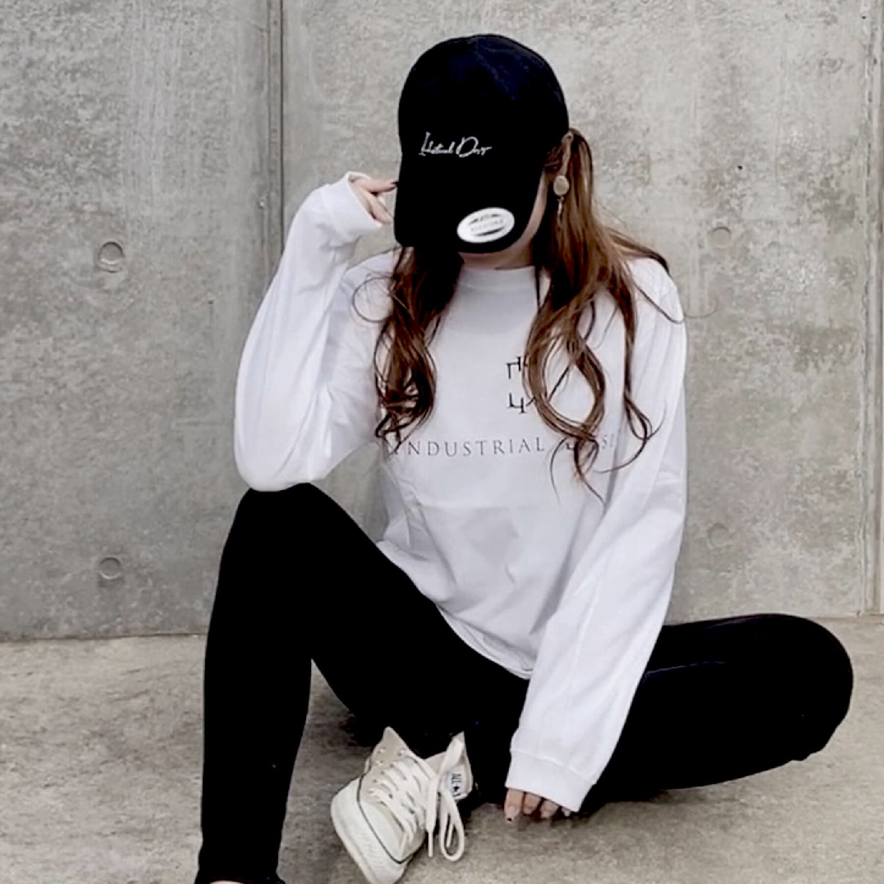 ID ロングTシャツ （White） | 【 I DESIGN】アイ・デザイン公式