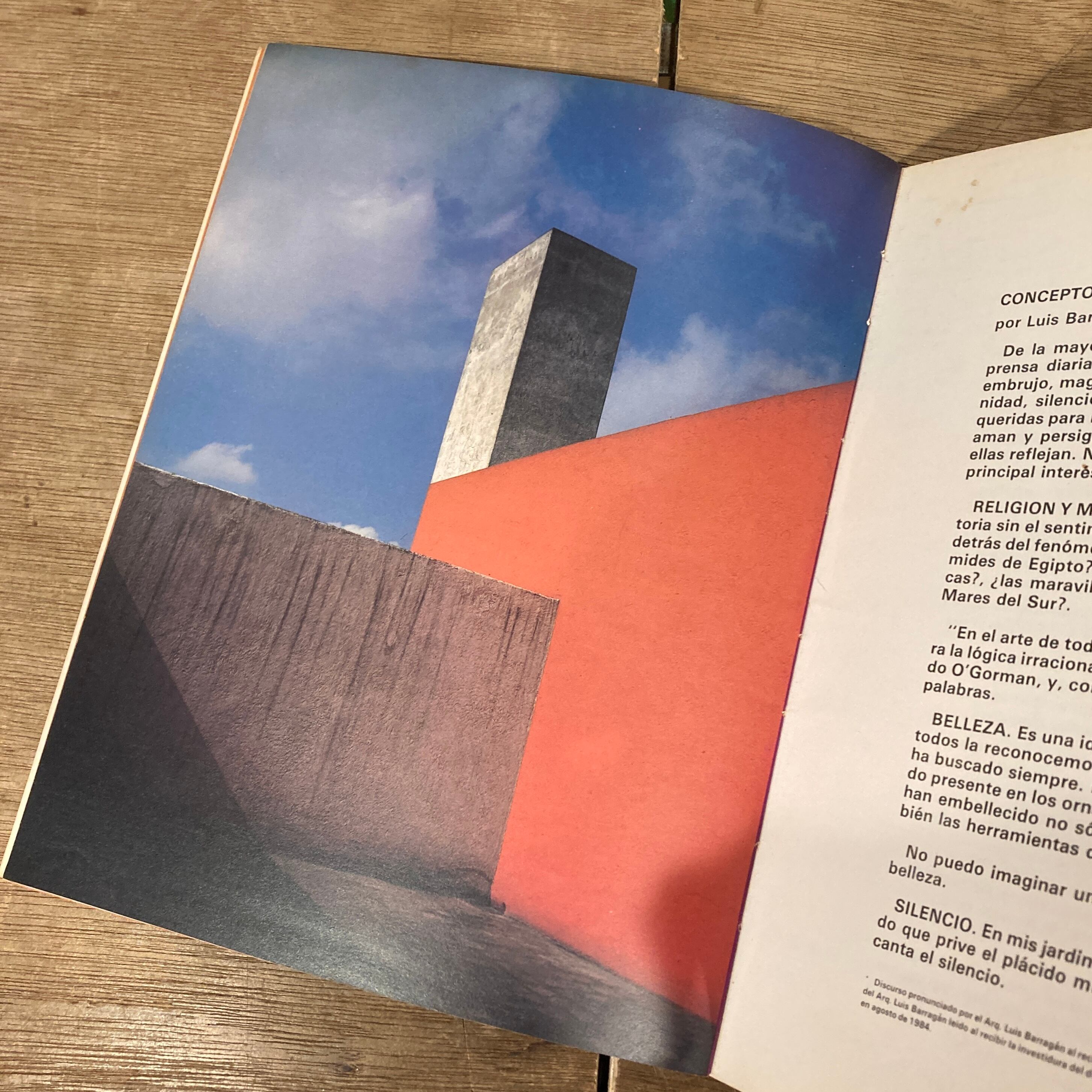 アート・デザイン・音楽 Louis Barragan archive art book Luis Barragan Arquitecto. | 百年