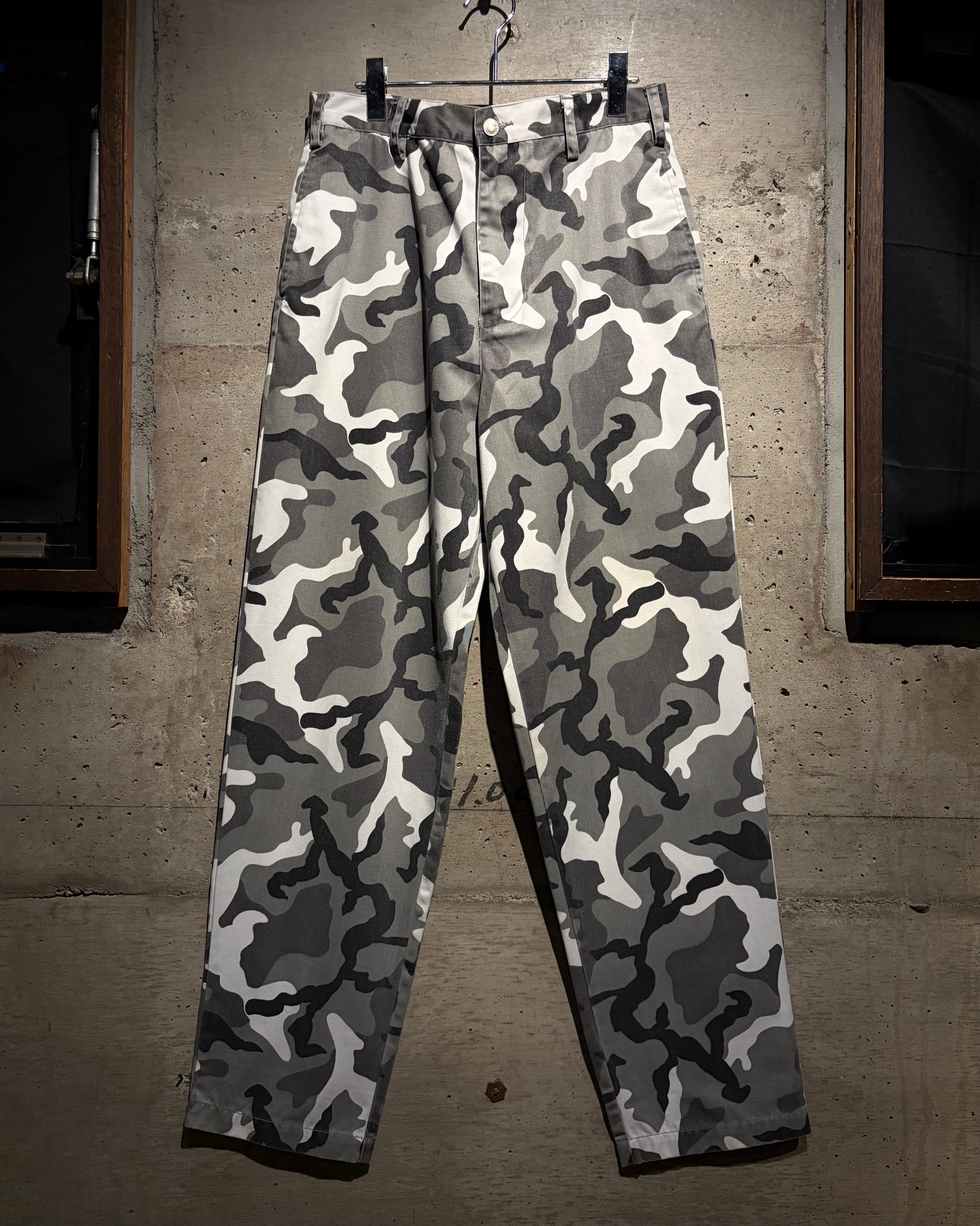 90s old STUSSY USA製 フラワーカモ パンツ 32 カーキ Caka】90's “OLD STUSSY” City Camo Cotton Baggy Pants | Caka(カカ