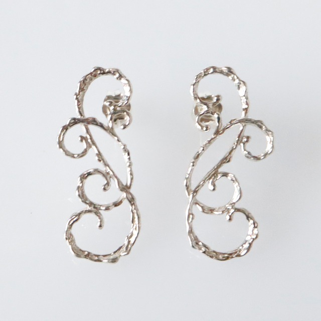 アラベスクスタッドピアス SV ～Arabesque～