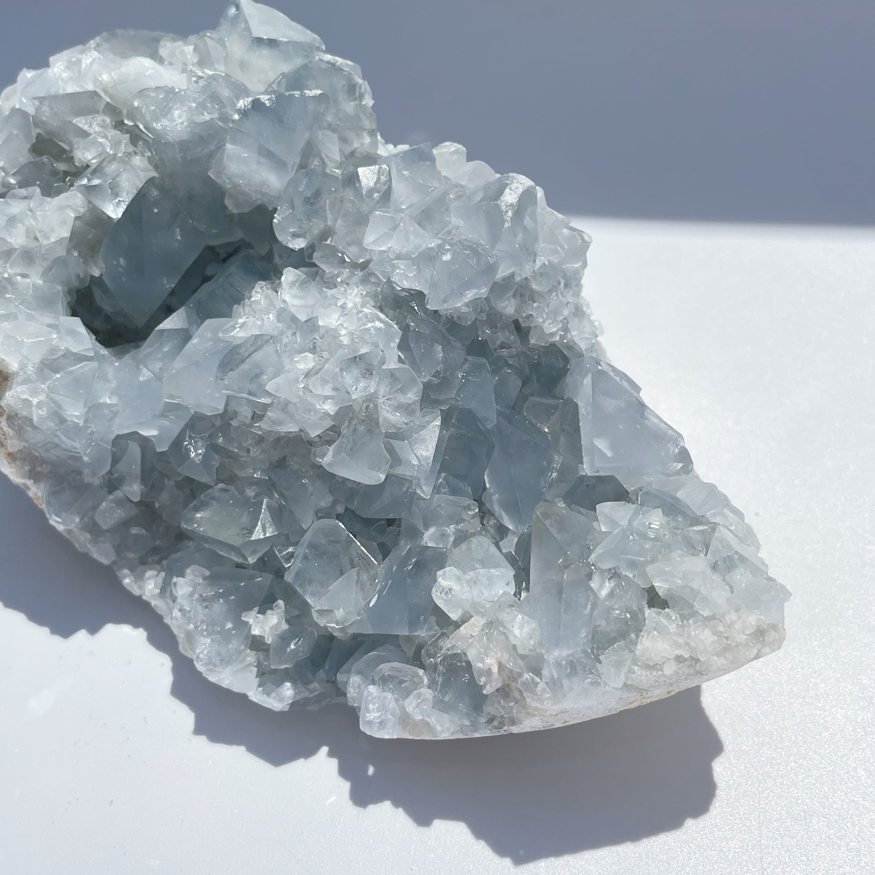 セレスタイト 卵型34◇ Celestite ◇天然石・鉱物・パワーストーン