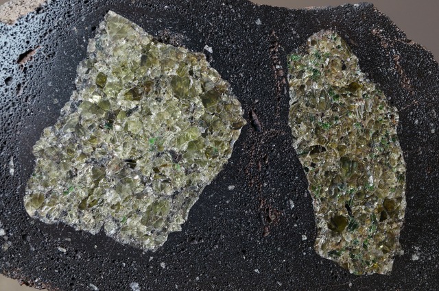 オーストラリア産スピネルレルゾライト Spinel Lherzolite 2219