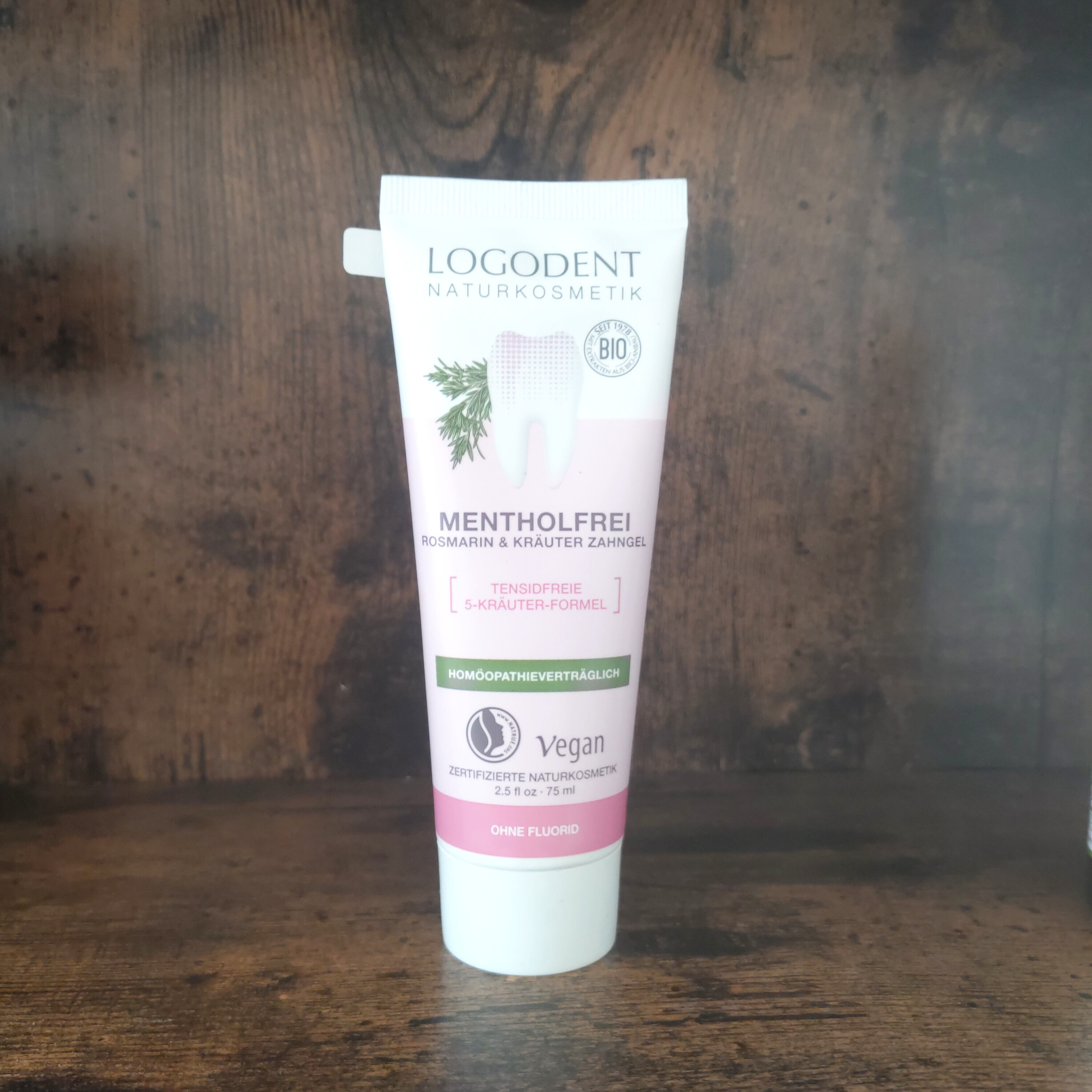 ロゴナ ローズマリー&セージはみがきジェル75mll