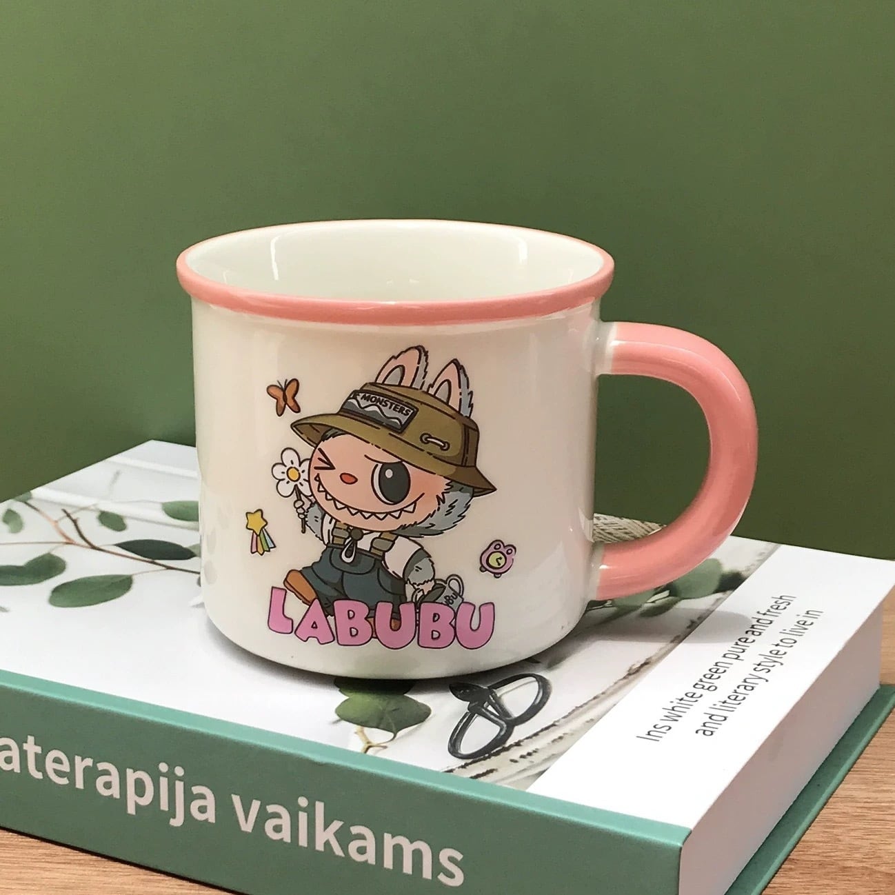 毎朝ラブブと一緒!陶器製マグカップ350ml 歯磨き・うがい用としても可愛い ギフトにも最適な子ども用デザイン