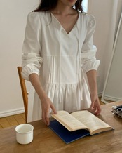 タックギャザーワンピース D1271