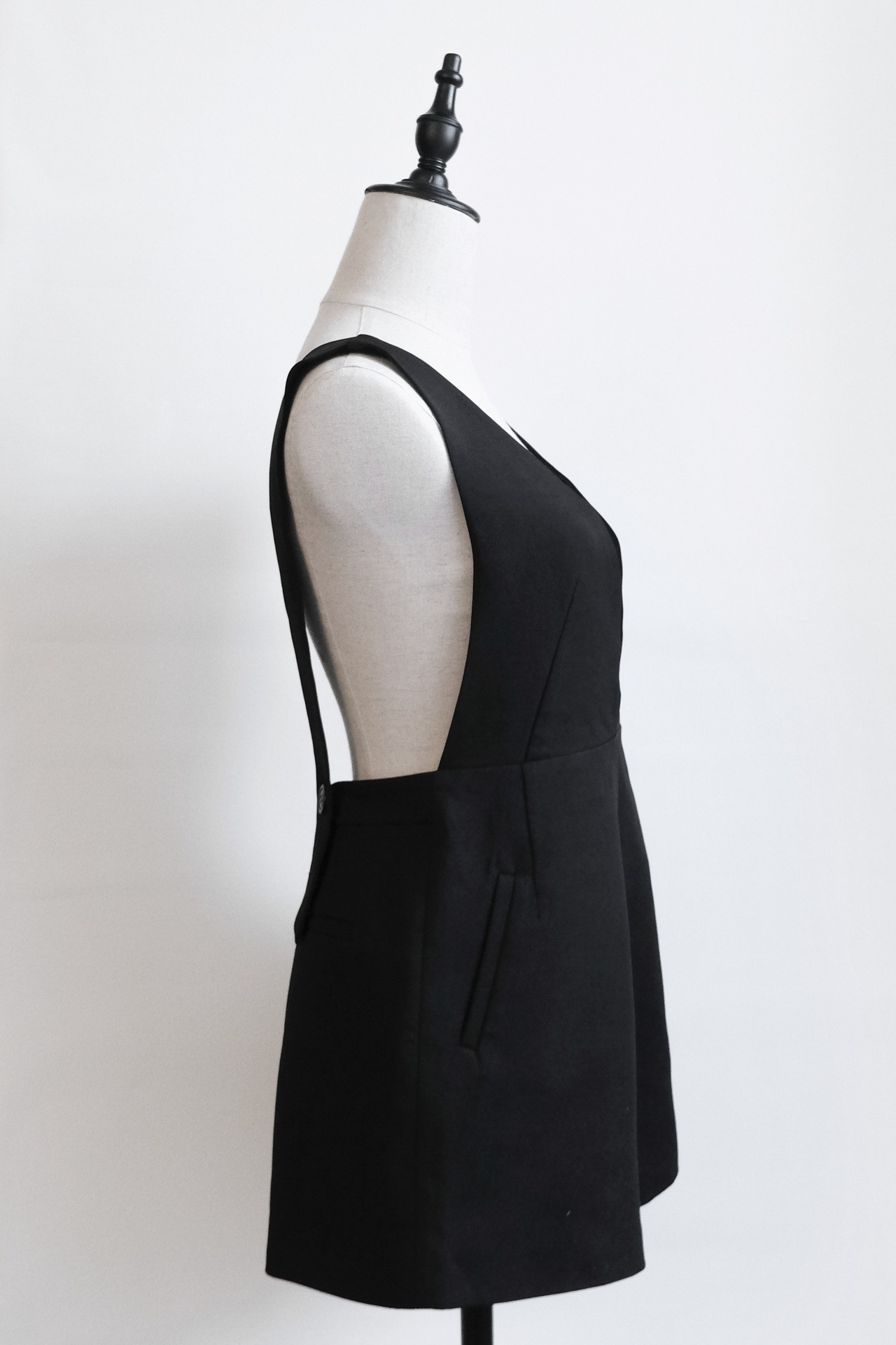 【全身長対応】Vneck クラシックオールインワン