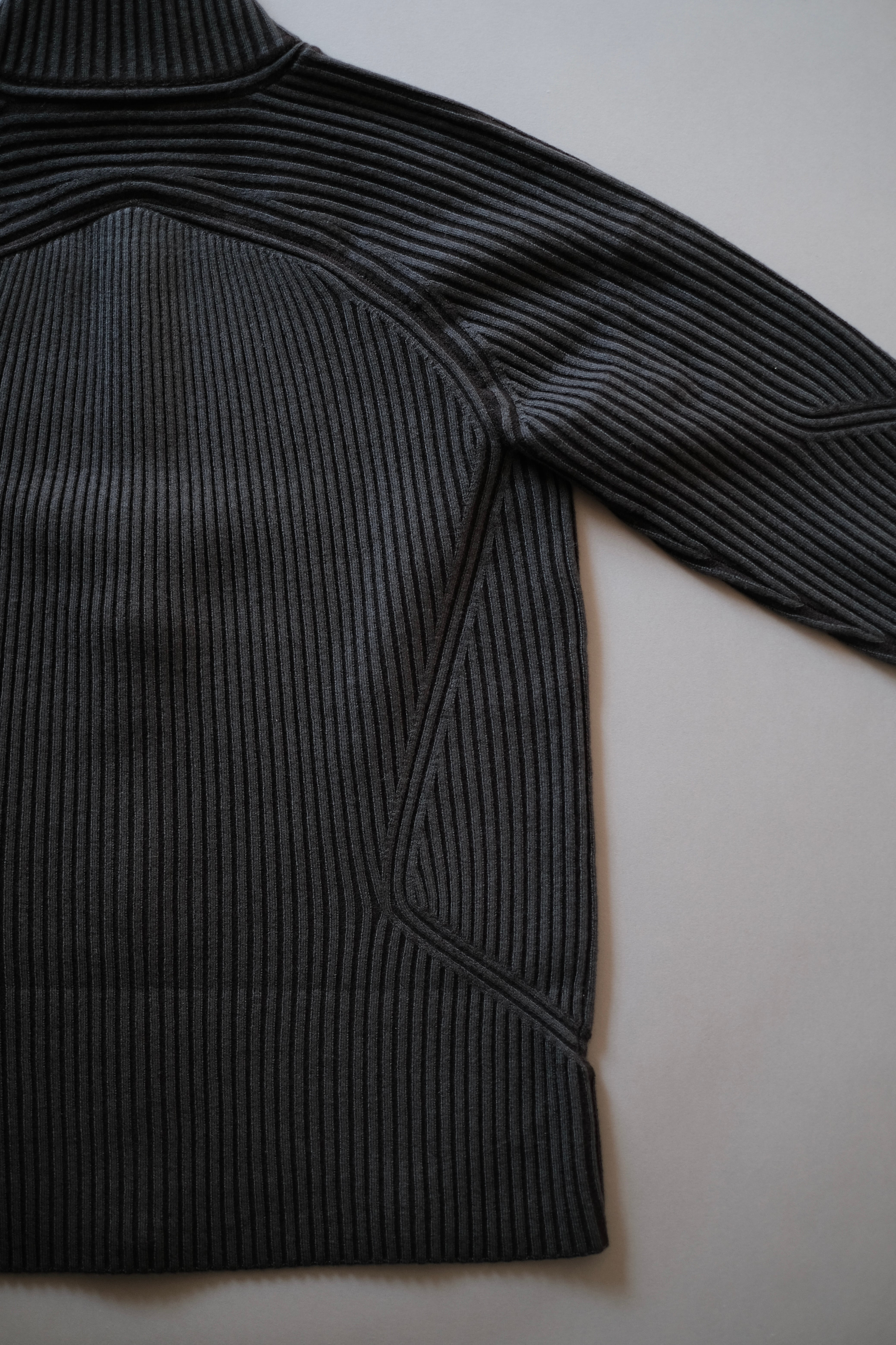 【新品未使用】Omar afridi 23FW arm warmer オマールアフリディ Omar Afridi ARTICULATED KNITTED SCARF （L GREY