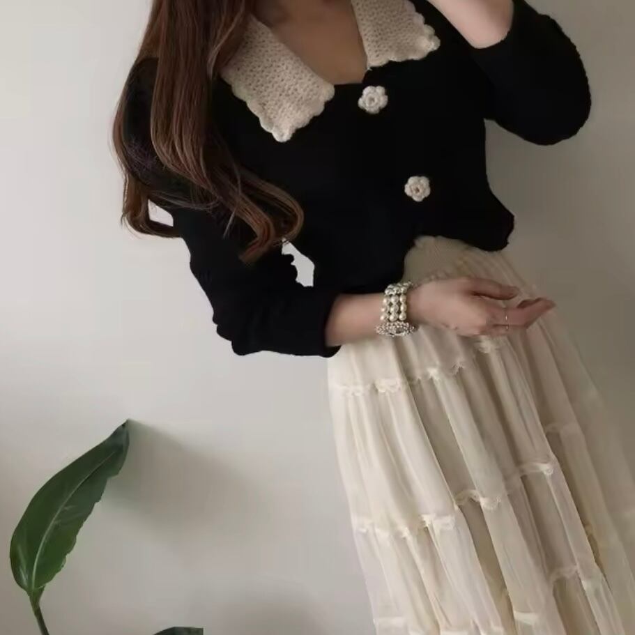 スカラップカラーフラワーボタンカーディガン