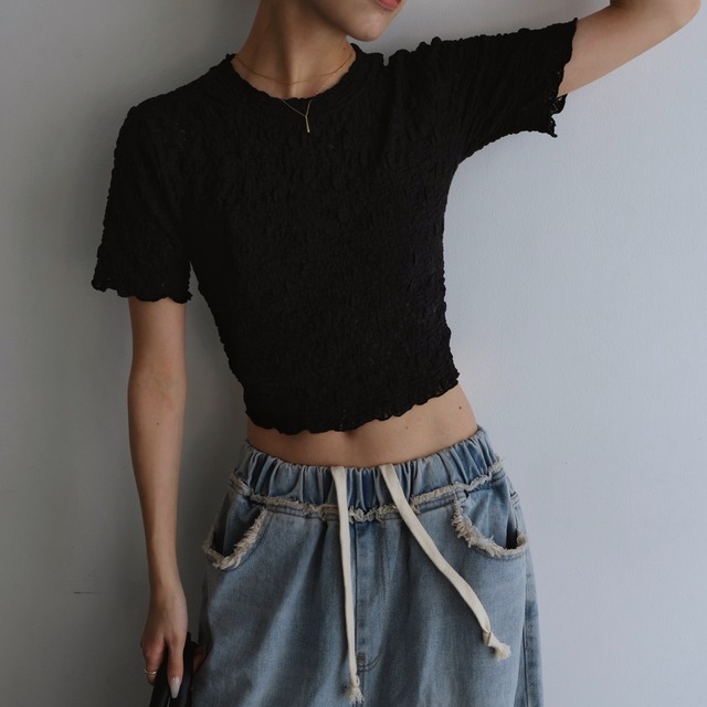 CREW NECK LACE TOPS / BLK