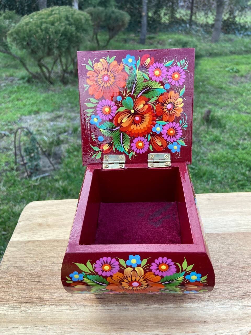 Petrykivka ペトリキフカ　手描き装飾小物入れ　ジュエリーボックス ペトリキウカ塗り ジュエリーボックス 11cm（ティモシェンコ作
