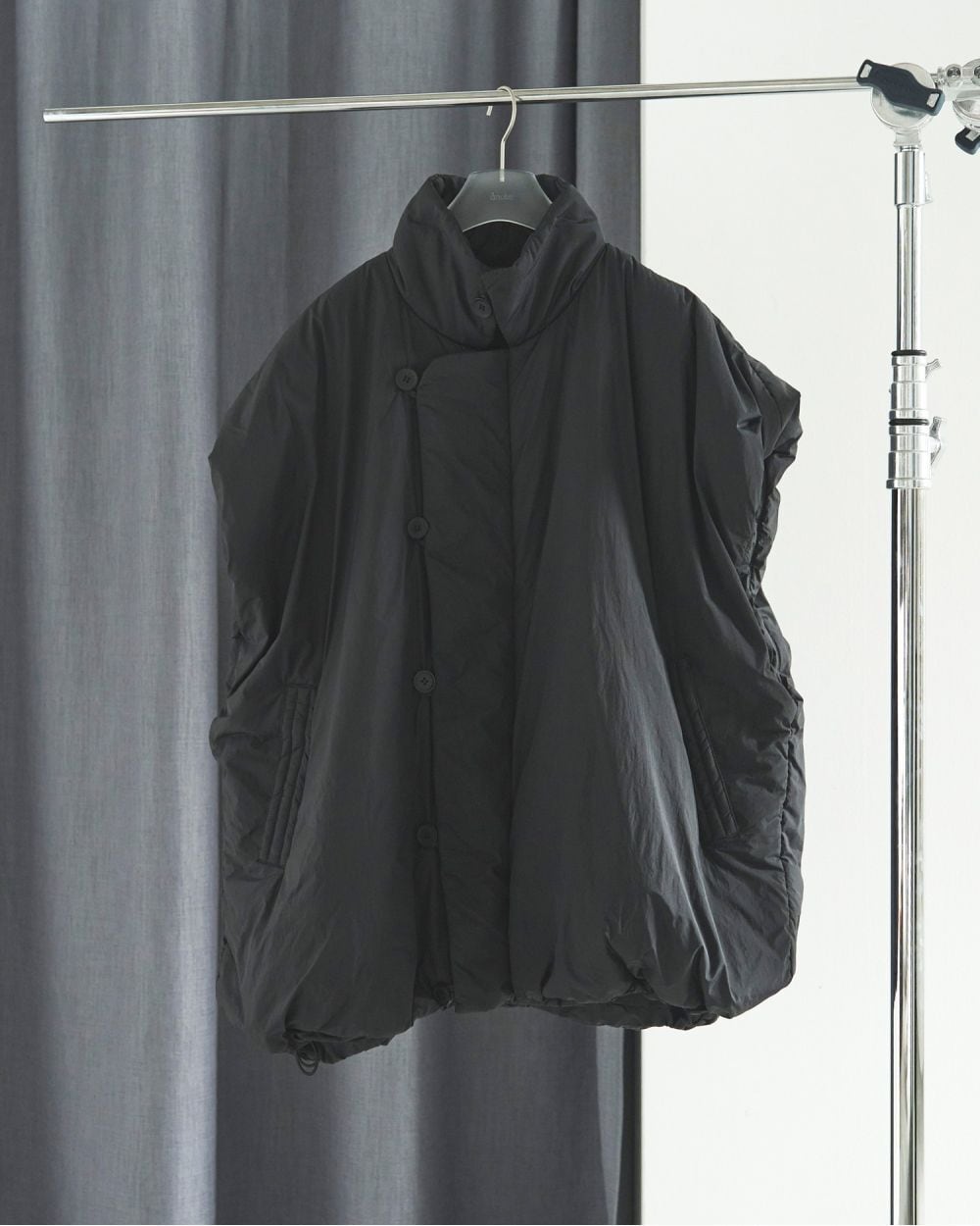 anuke 】Volume Over Vest | valance 福井｜レディース セレクト