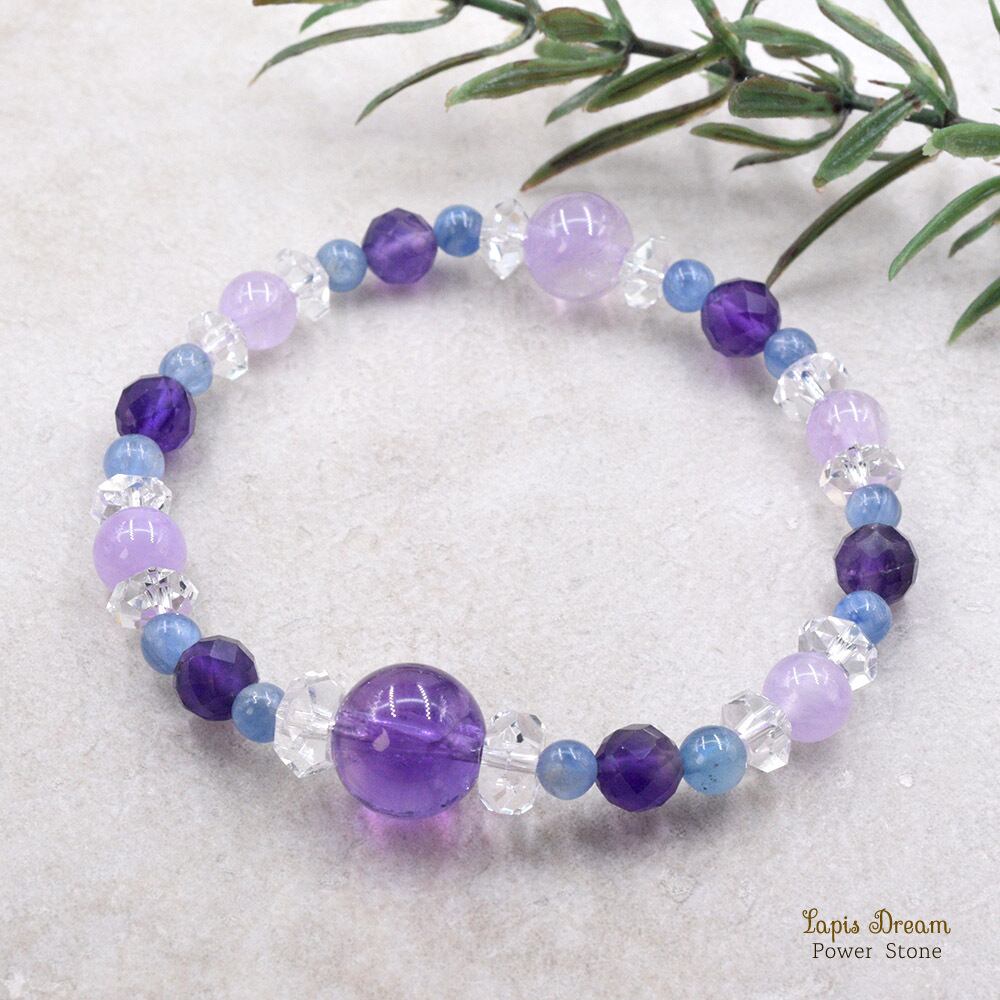 そっと心を落ち着かせる優しいお守り | アメジストとカイヤナイトのパワ-ストーン ブレスレット