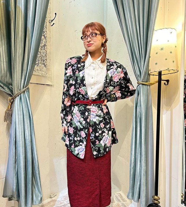 80's made in U.S.A. black  flower  jacket