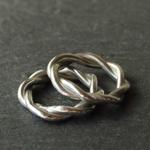 ◆錫 (スズ) × silver リング【Twist Tin Ring】