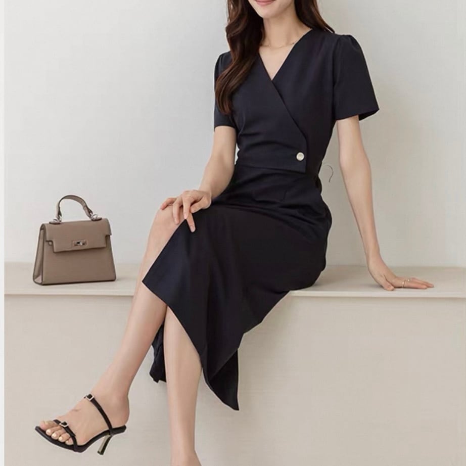 上品ネイビーの半袖ワンピース YH9573