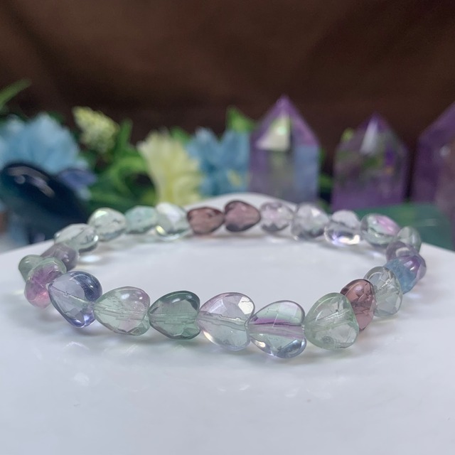 ランダム発送☆フローライトハートカット ブレスレット