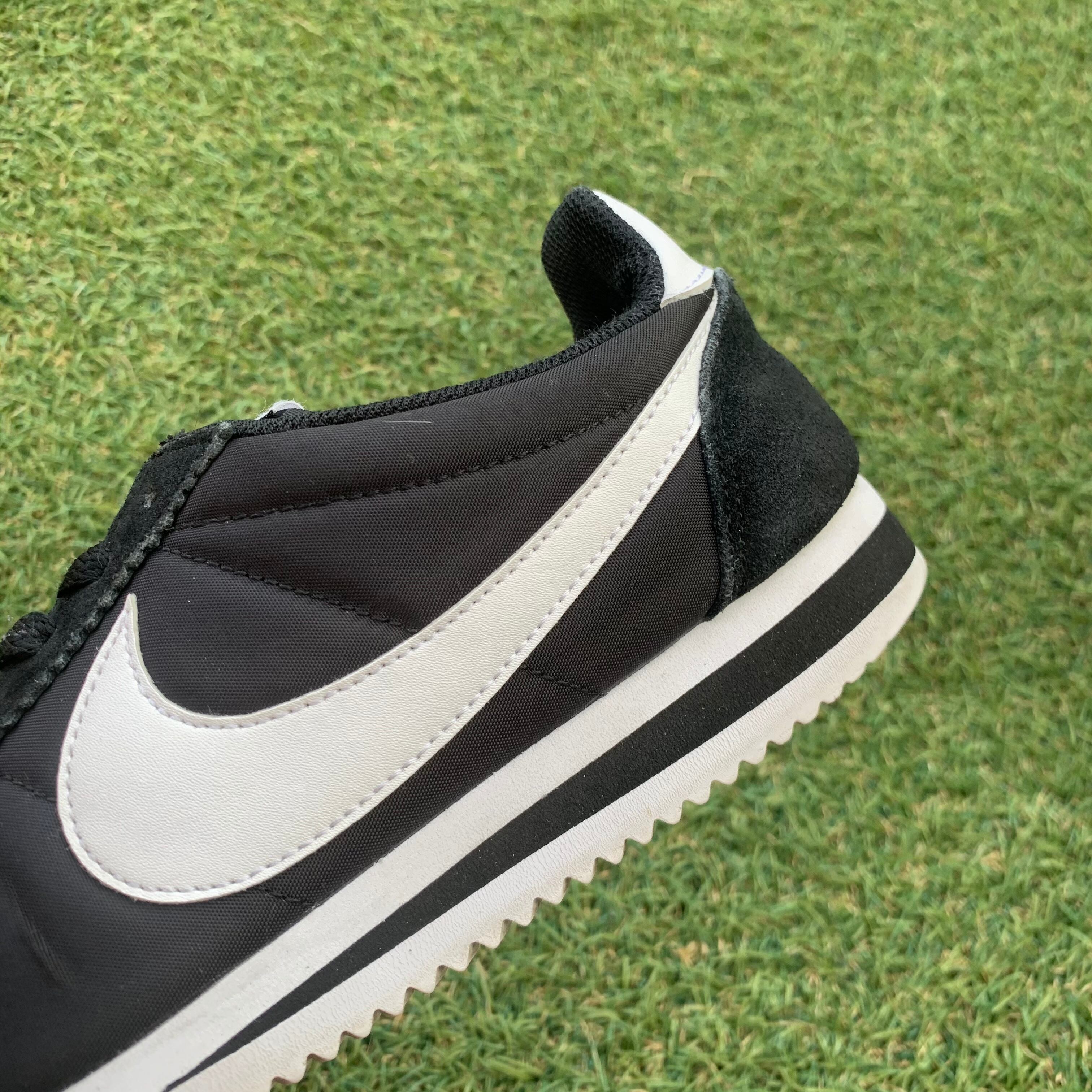 NIKE CLASSIC CORTEZ NYLON ナイキ クラシック コルテッツ ナイロン