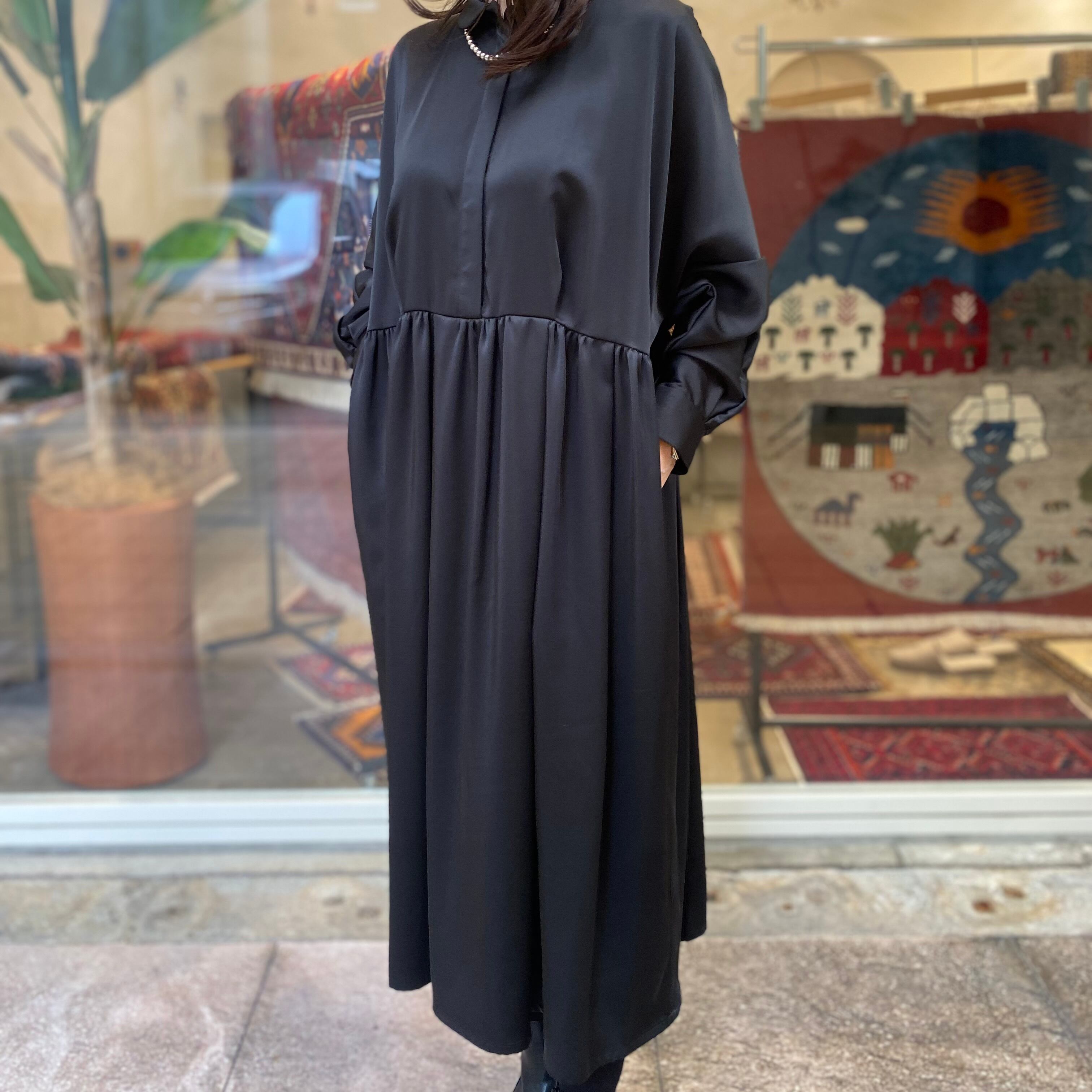 mizuiro ind/サテンラウンドカラーフロントフライワンピース | 20ｰtwentyｰ 