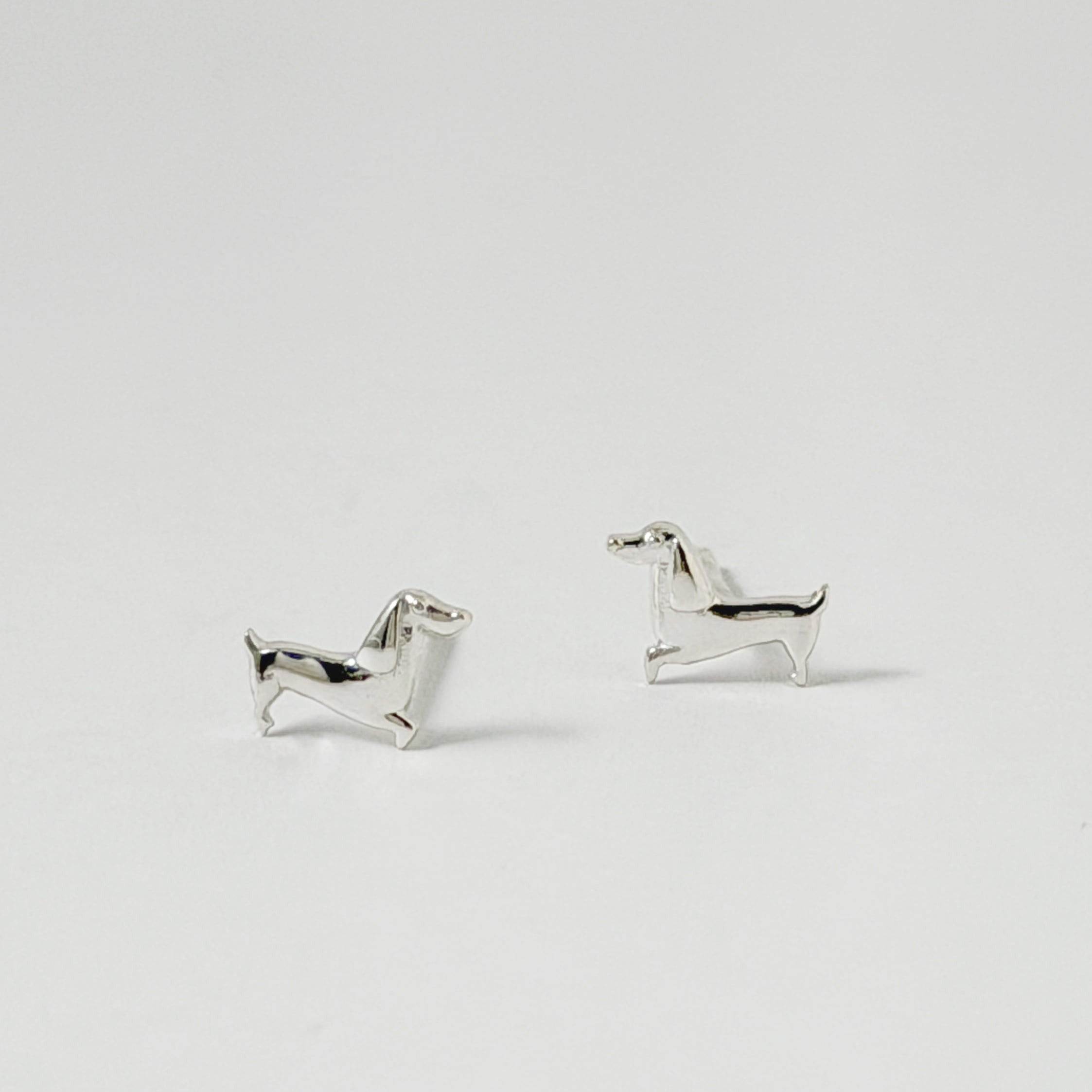 ミニ ダックスフンド Dog スタッド ピアス ワンコ 犬 DOG